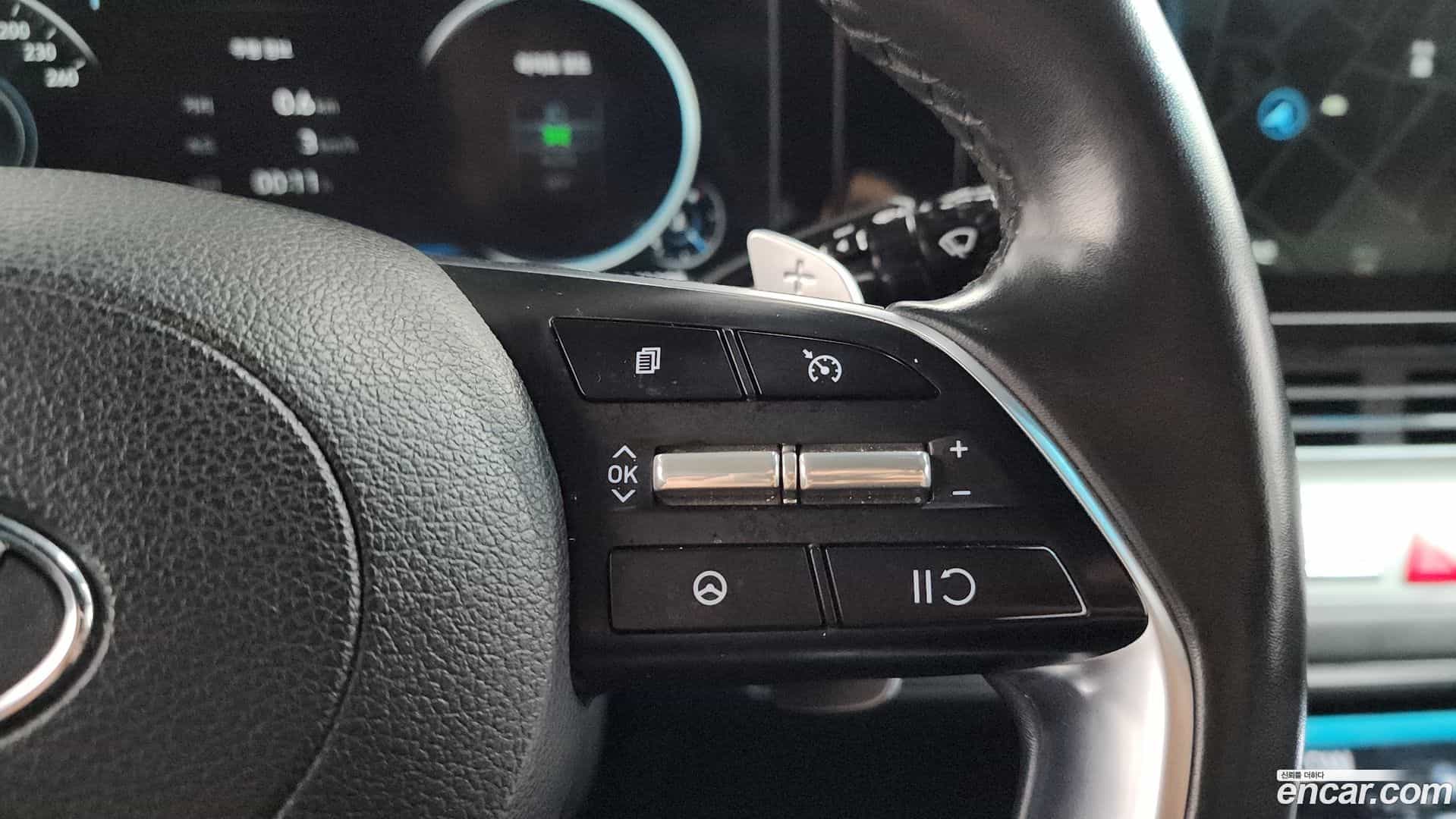 Grandeur Hyundai 2022.9-OPTION-021