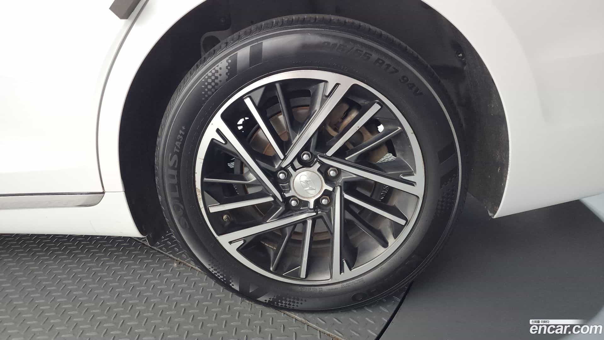 Grandeur Hyundai 2022.9-OUTER-031