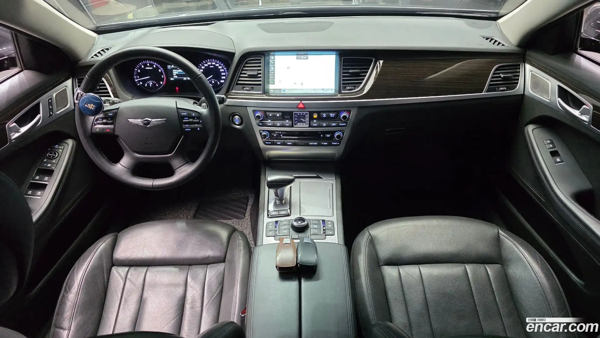 G80 Genesis 2016.8-INNER-007