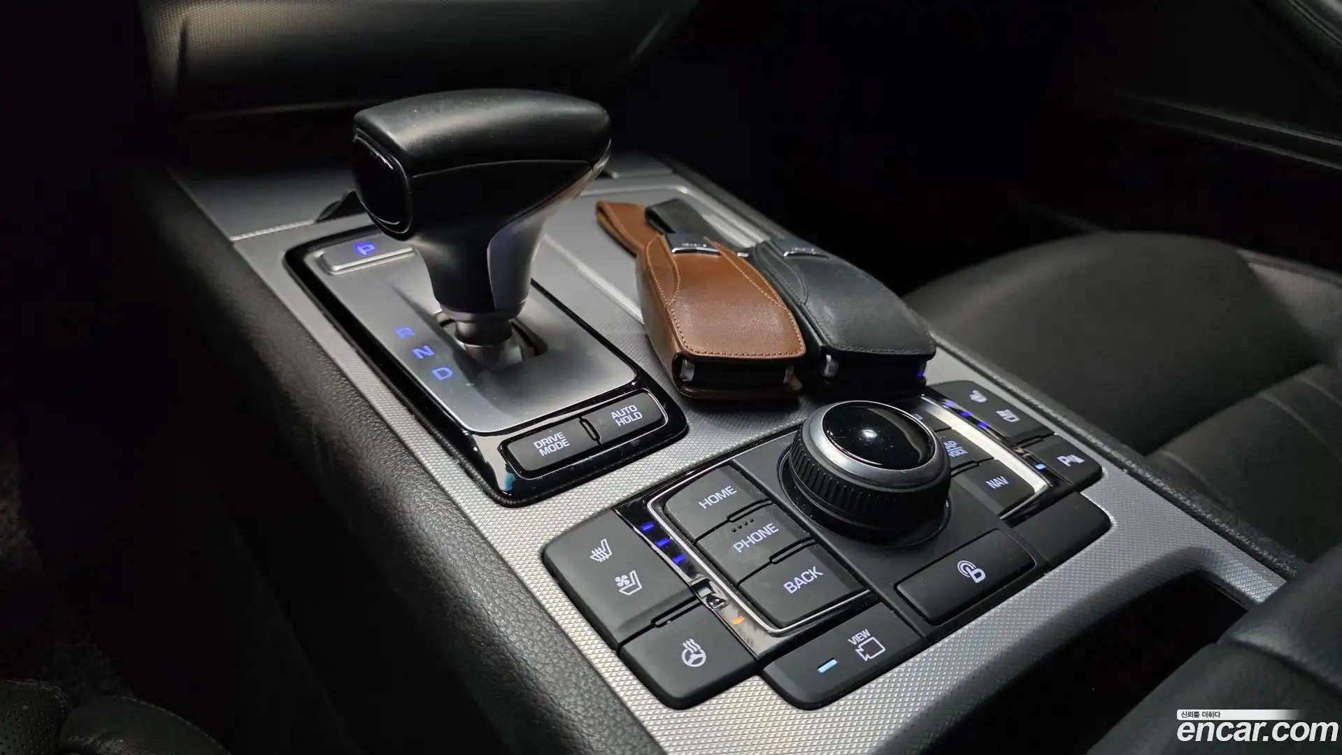 G80 Genesis 2016.8-INNER-009