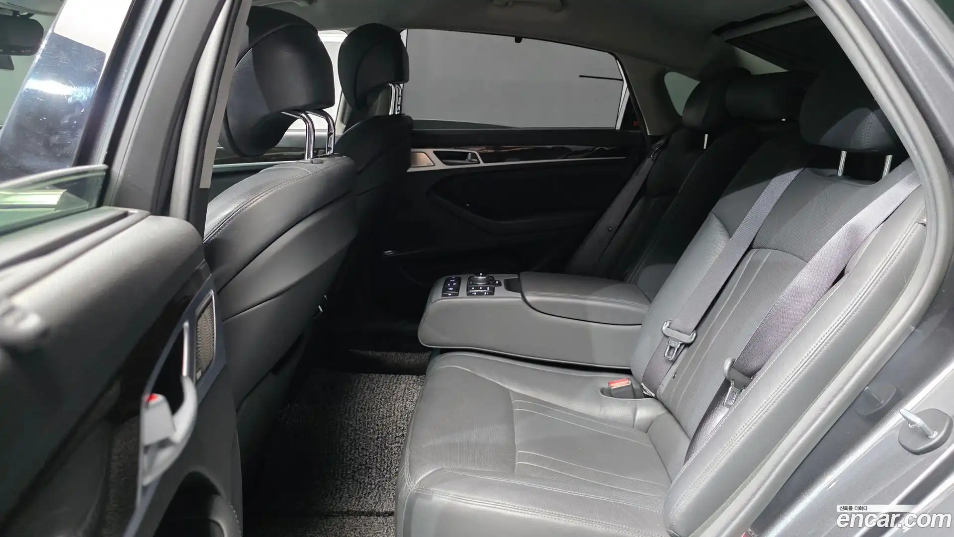 G80 Genesis 2016.8-OPTION-016
