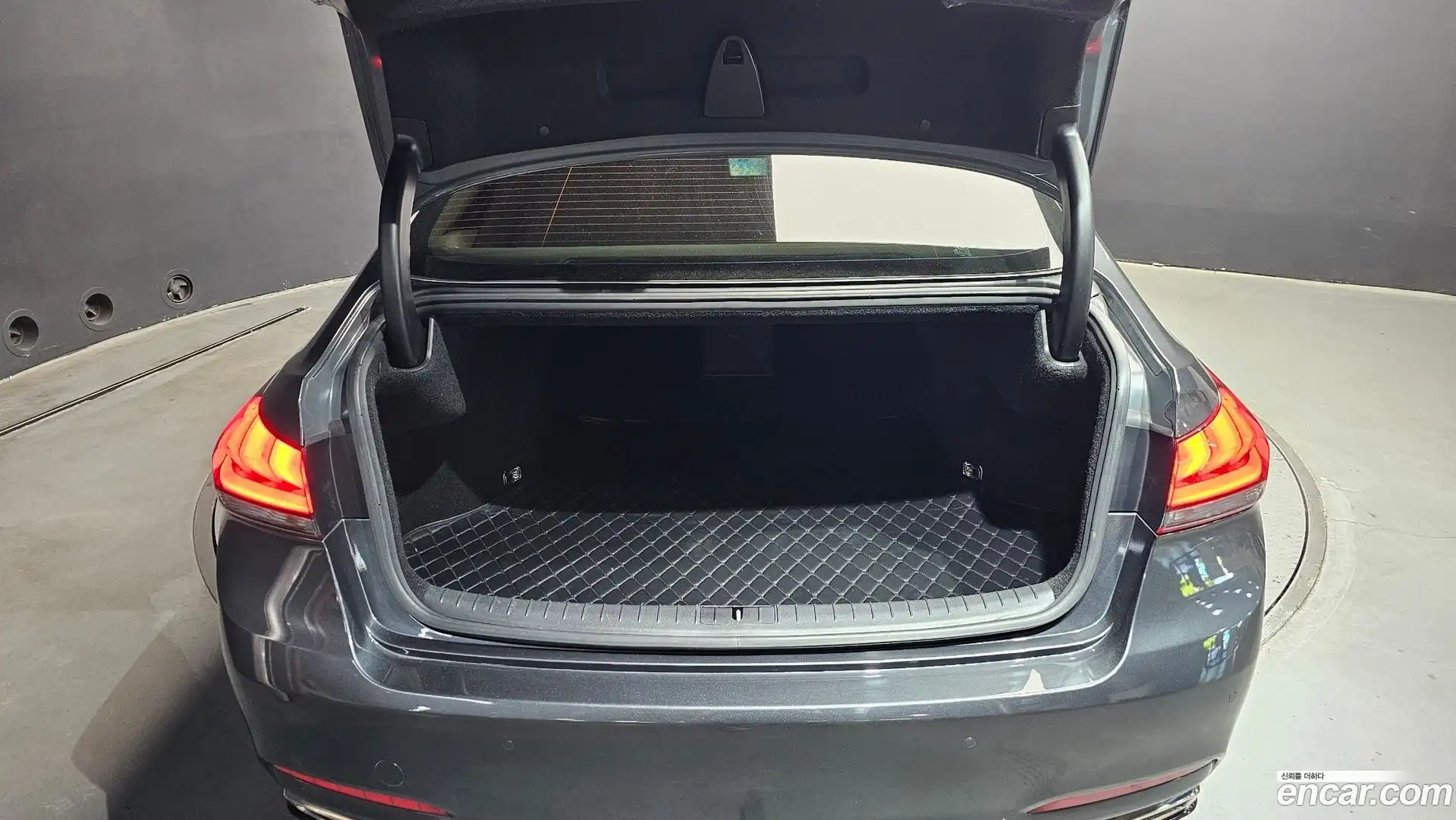 G80 Genesis 2016.8-OPTION-043