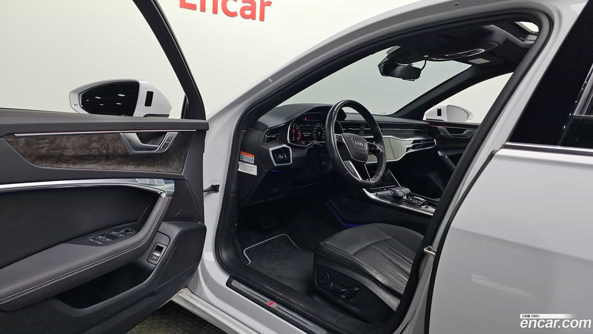 A6 Audi 2021.0-INNER-010