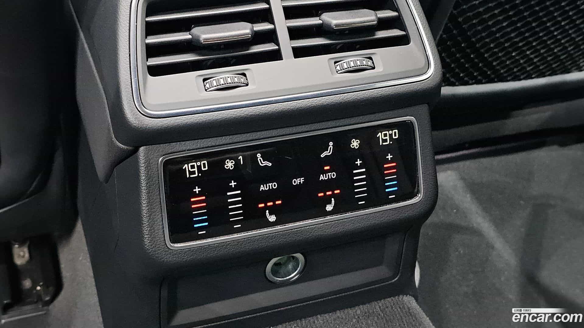 A6 Audi 2021.0-OPTION-024