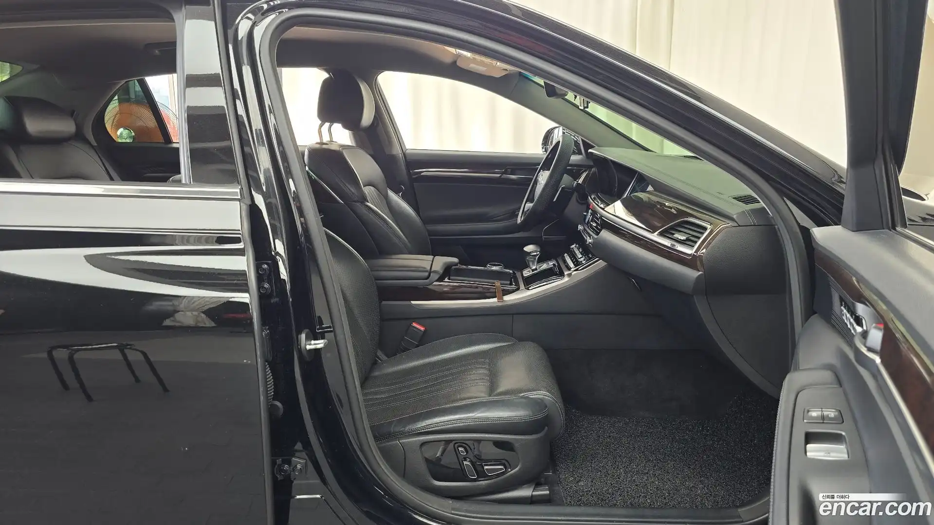 EQ900 Genesis 2016.6-OPTION-015