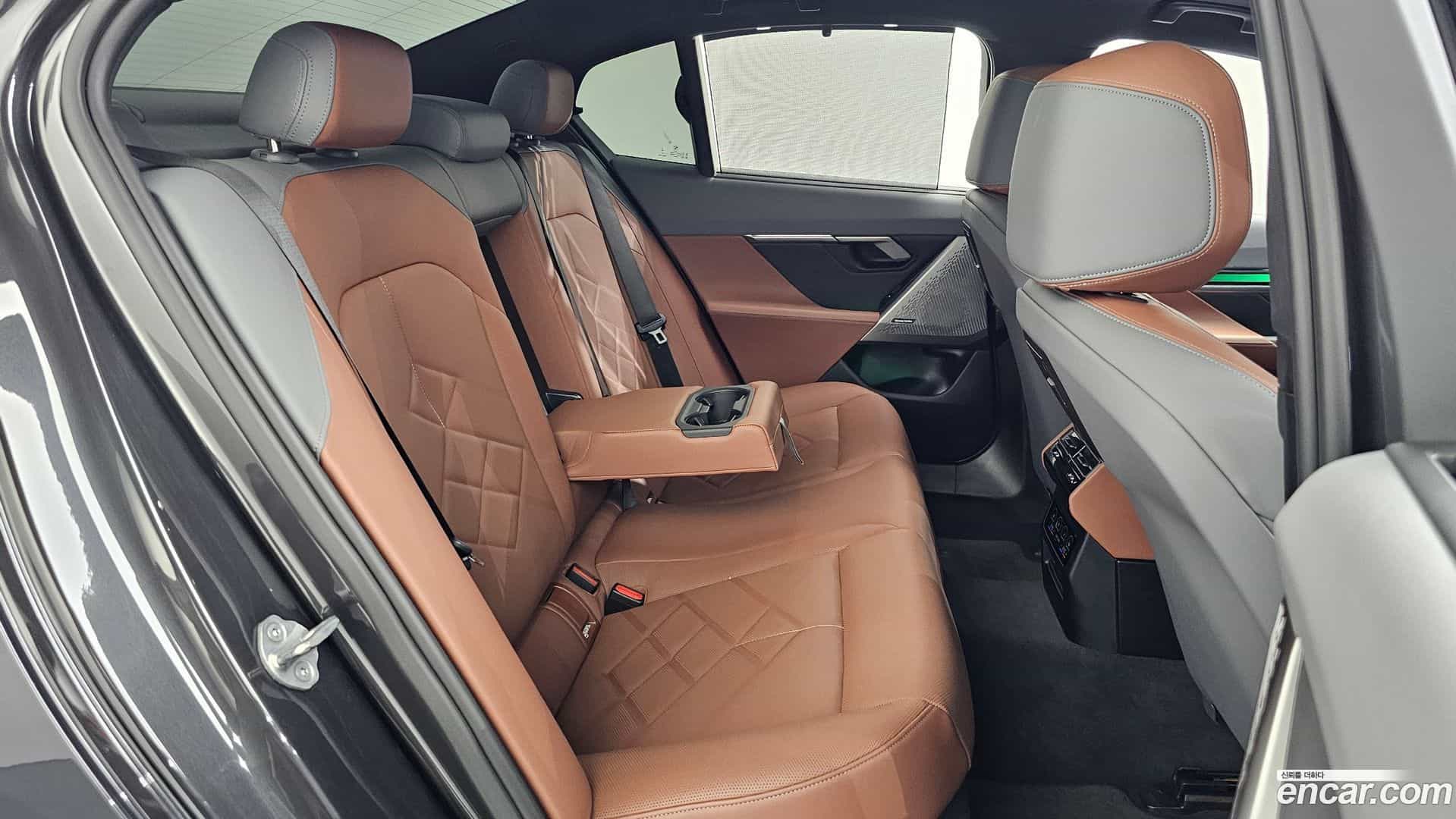 5-Series BMW 2024.10-OPTION-016