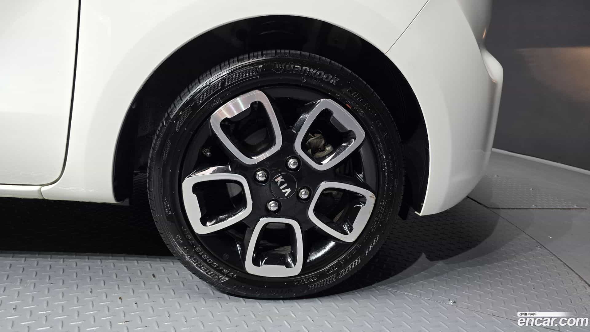 RAY Kia 2018.0-OUTER-031