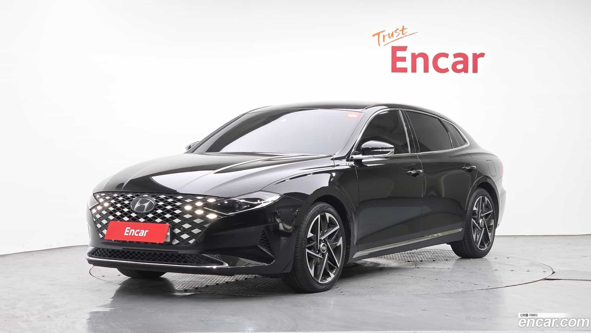 Grandeur Hyundai 2022.2-OUTER-001