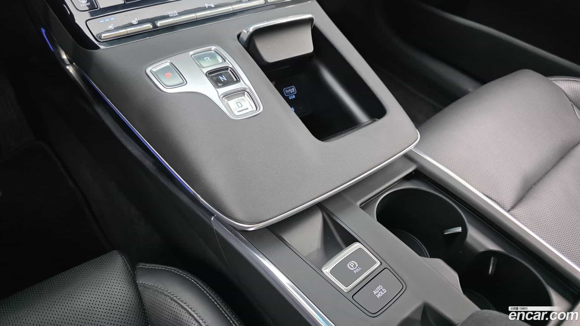 Grandeur Hyundai 2022.2-INNER-009