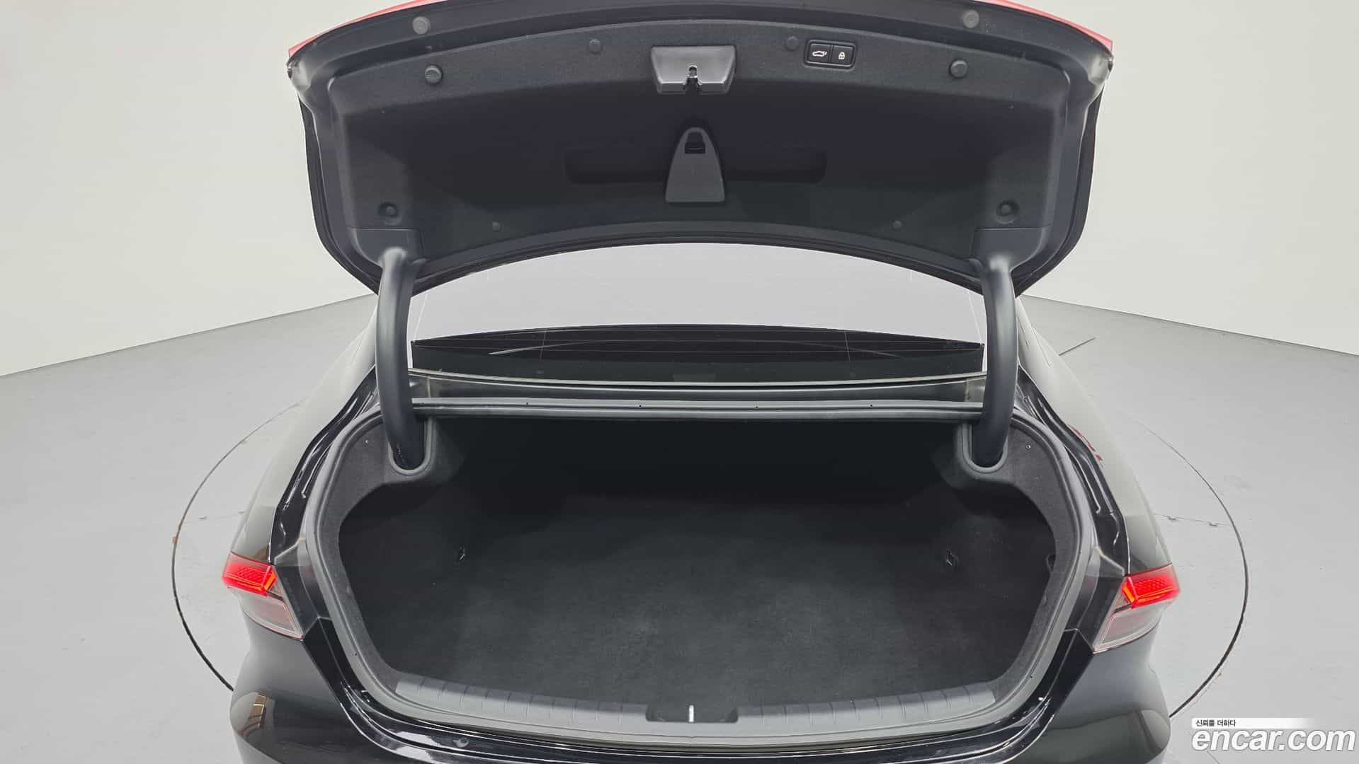 Grandeur Hyundai 2022.2-OPTION-024