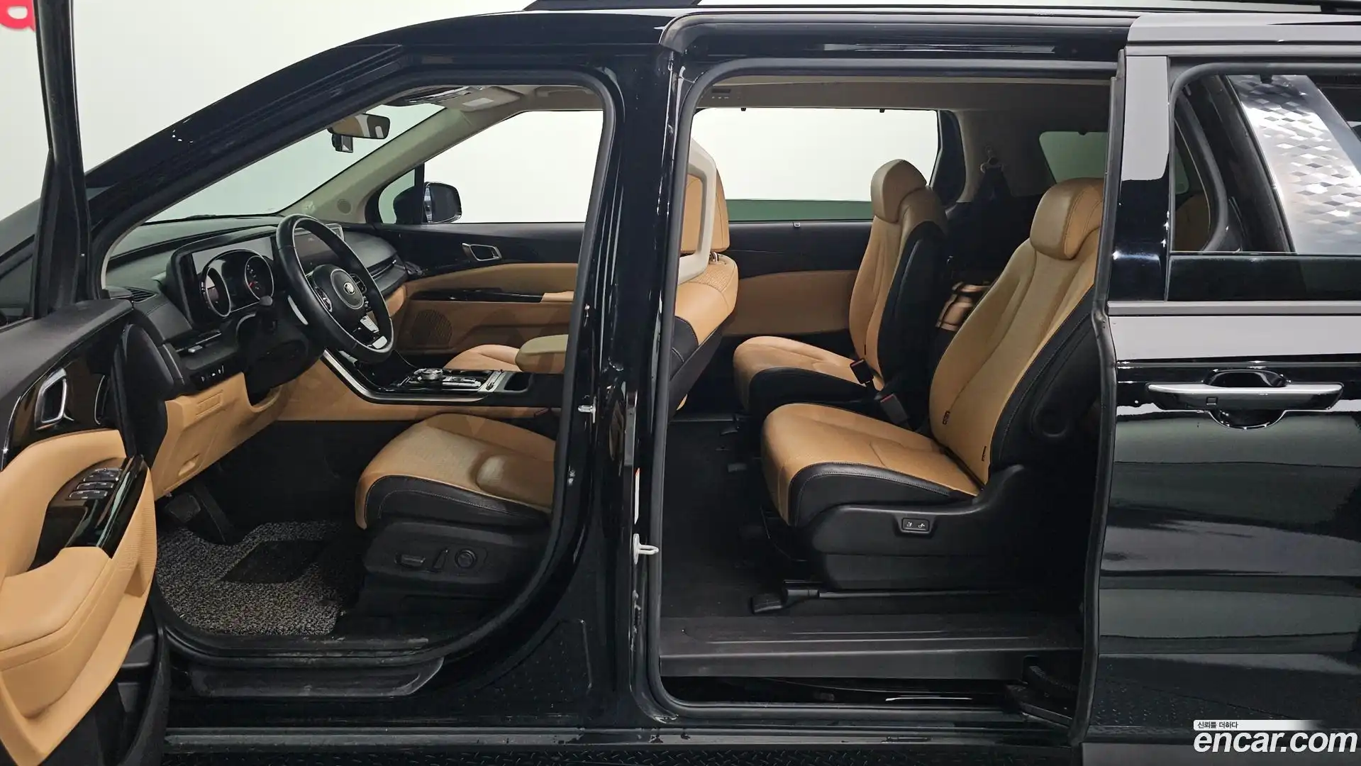 Canival Kia 2021.3-OPTION-023