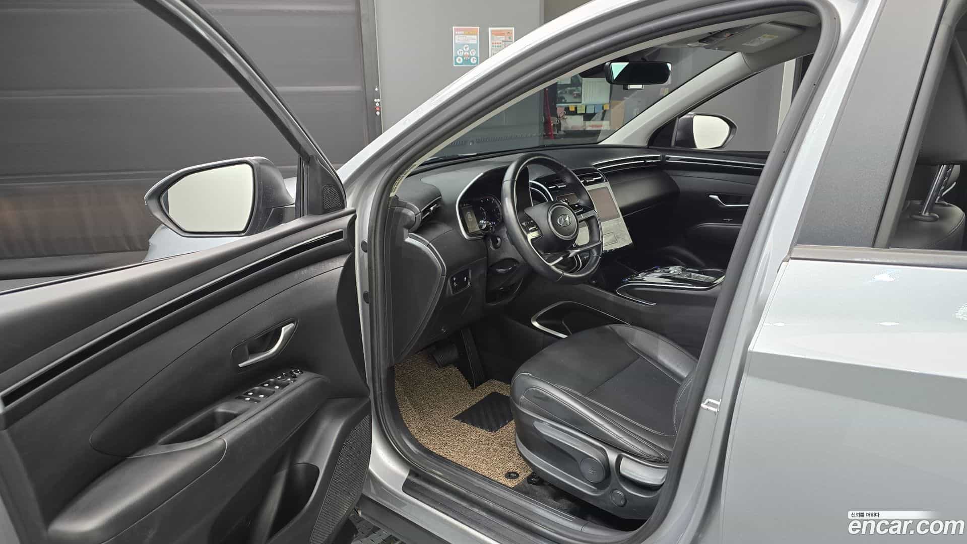 Tucson Hyundai 2021.1-INNER-010