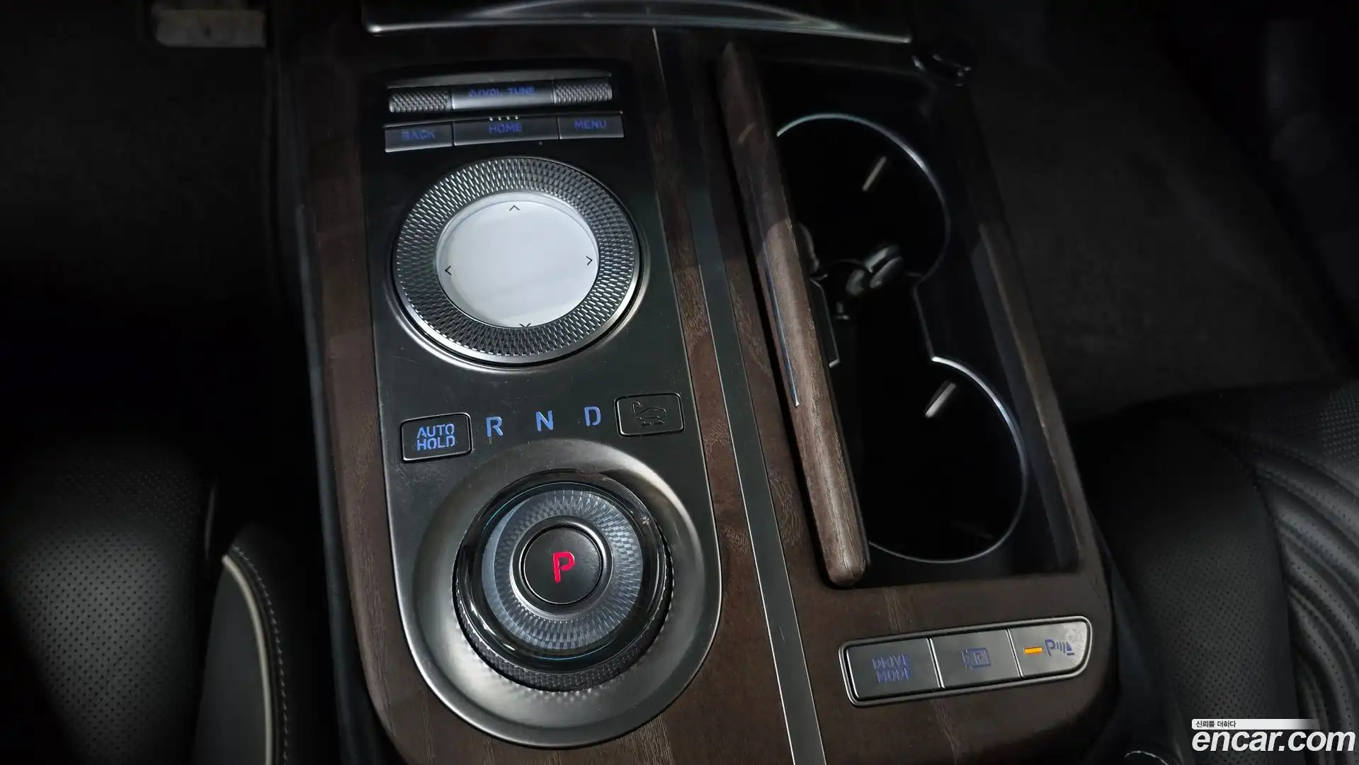 G80 Genesis 2020.4-INNER-009