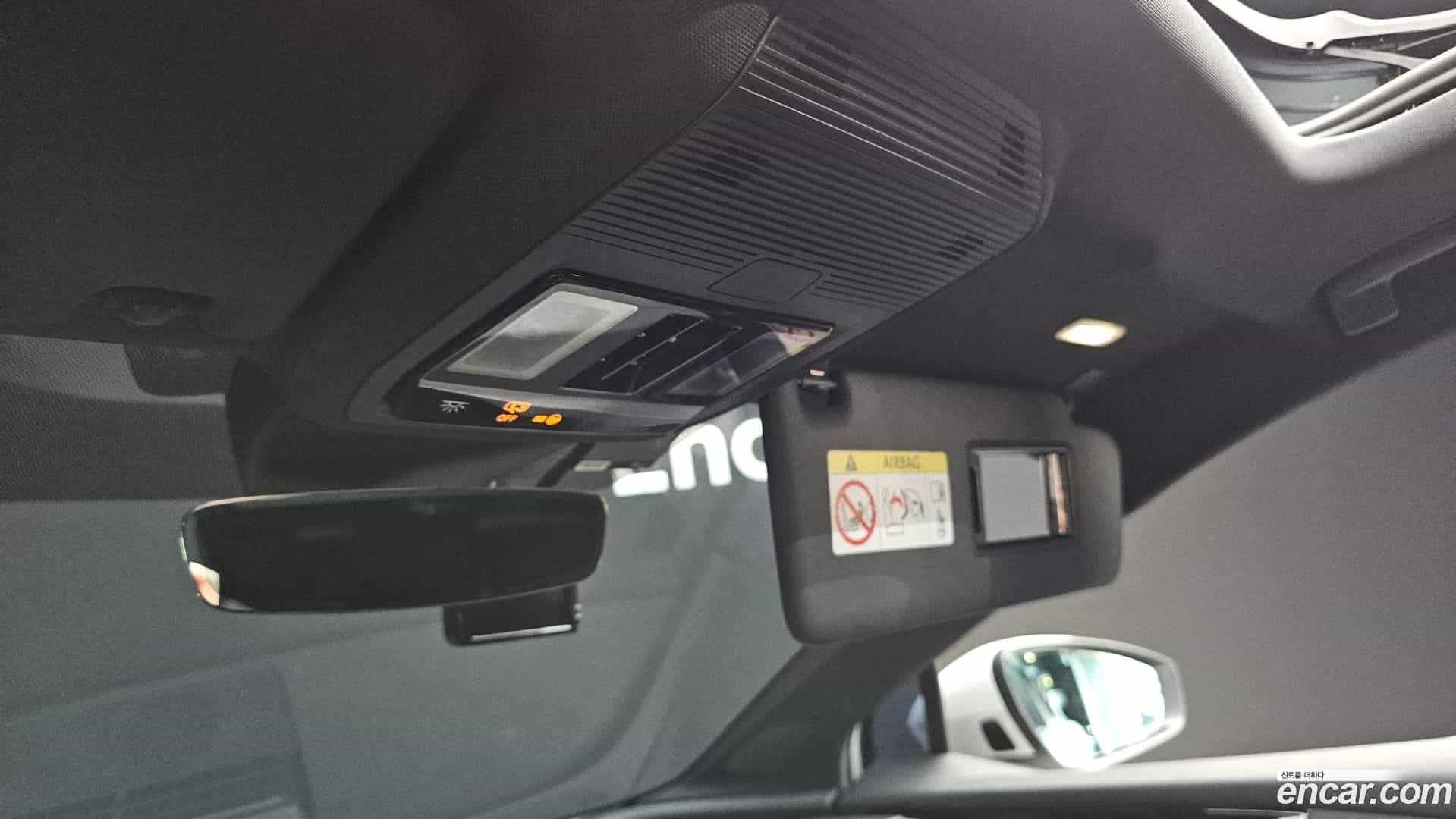Q4 e-tron Audi 2022.9-OPTION-040