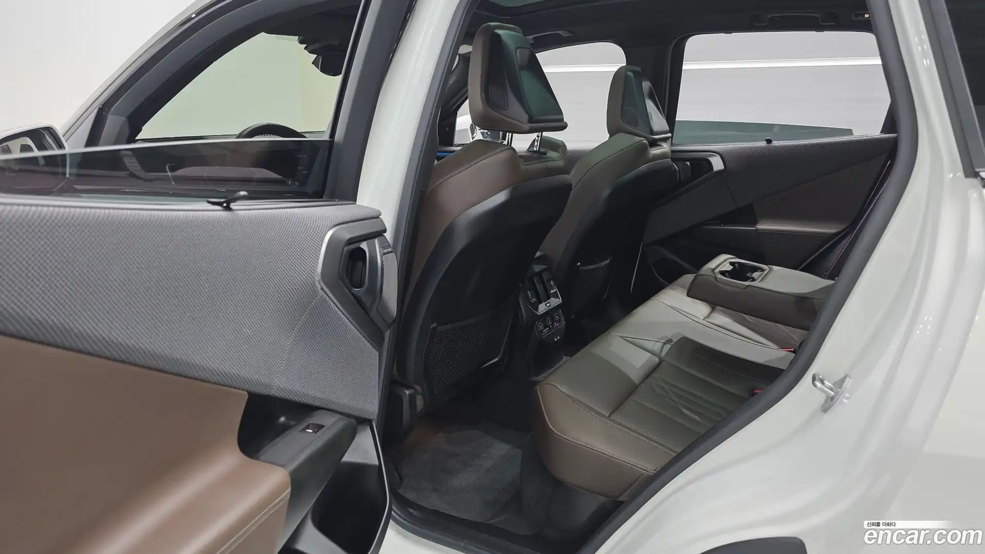 X3 BMW 2025.0-INNER-036