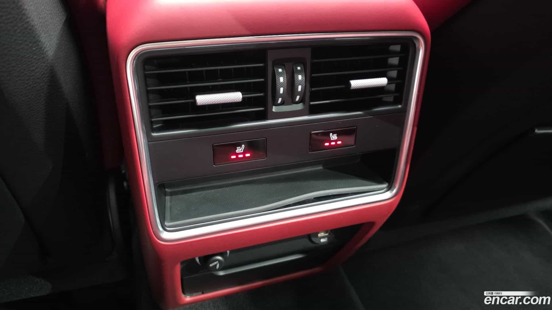 Cayenne Porsche 2019.2-OPTION-023