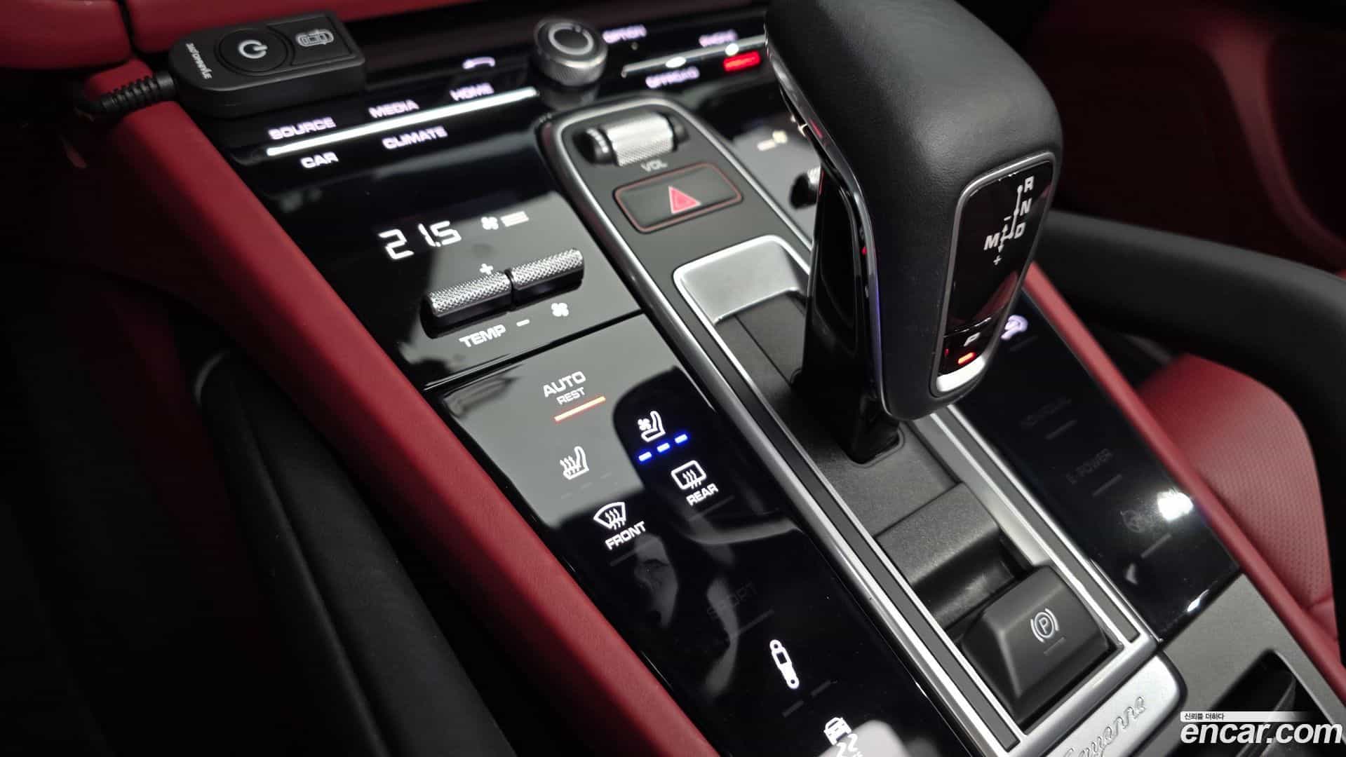 Cayenne Porsche 2019.2-OPTION-042