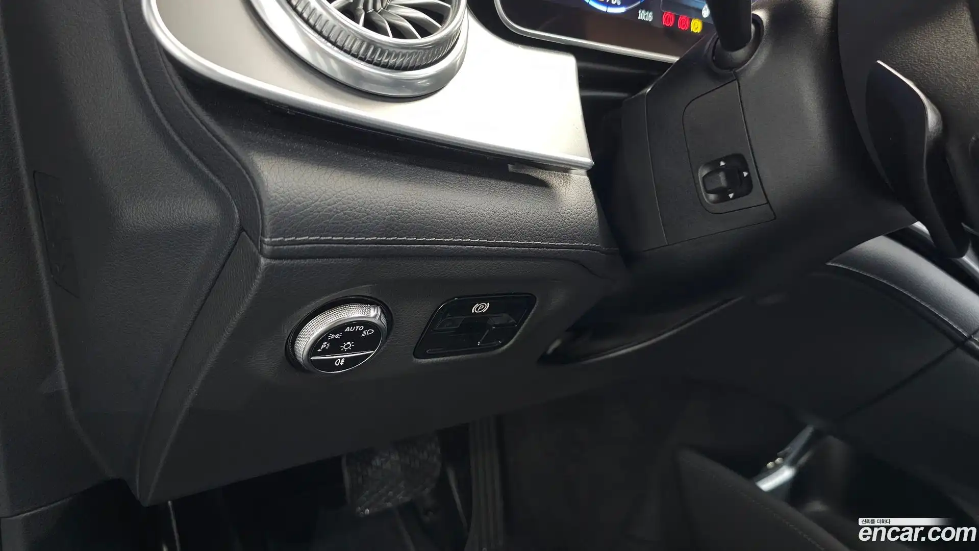 EQE Mercedes-Benz 2023.2-OPTION-049