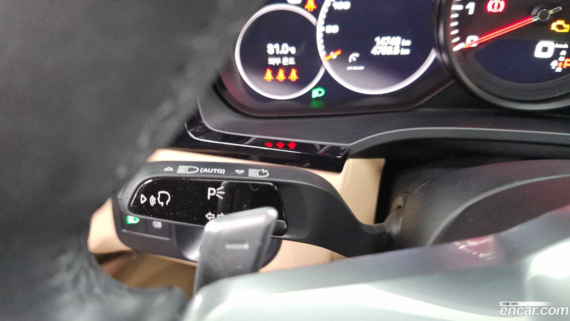 Cayenne Porsche 2022.4-OPTION-041
