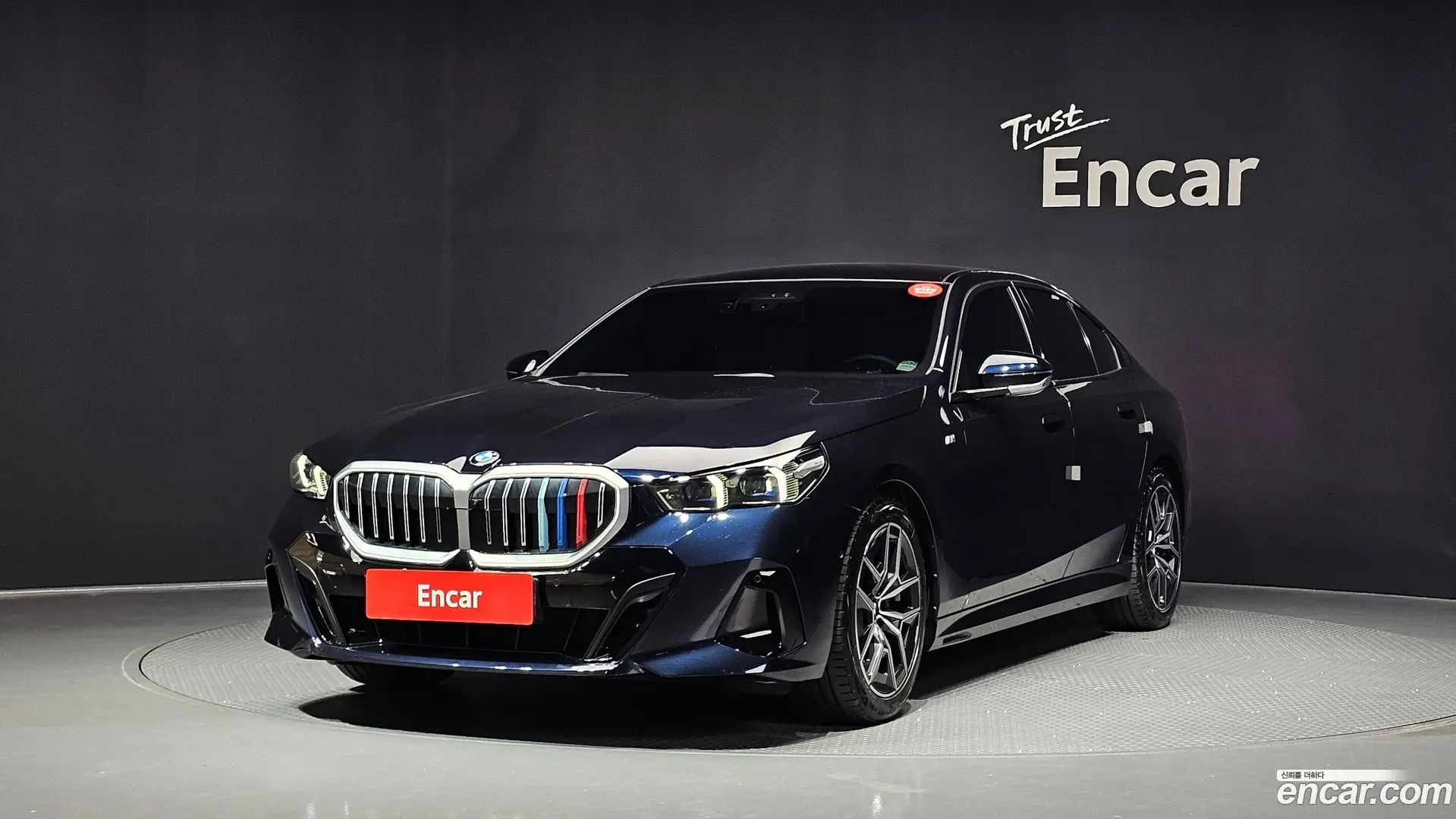 Main__Slider__Photo:5-Series BMW 2024.2-0