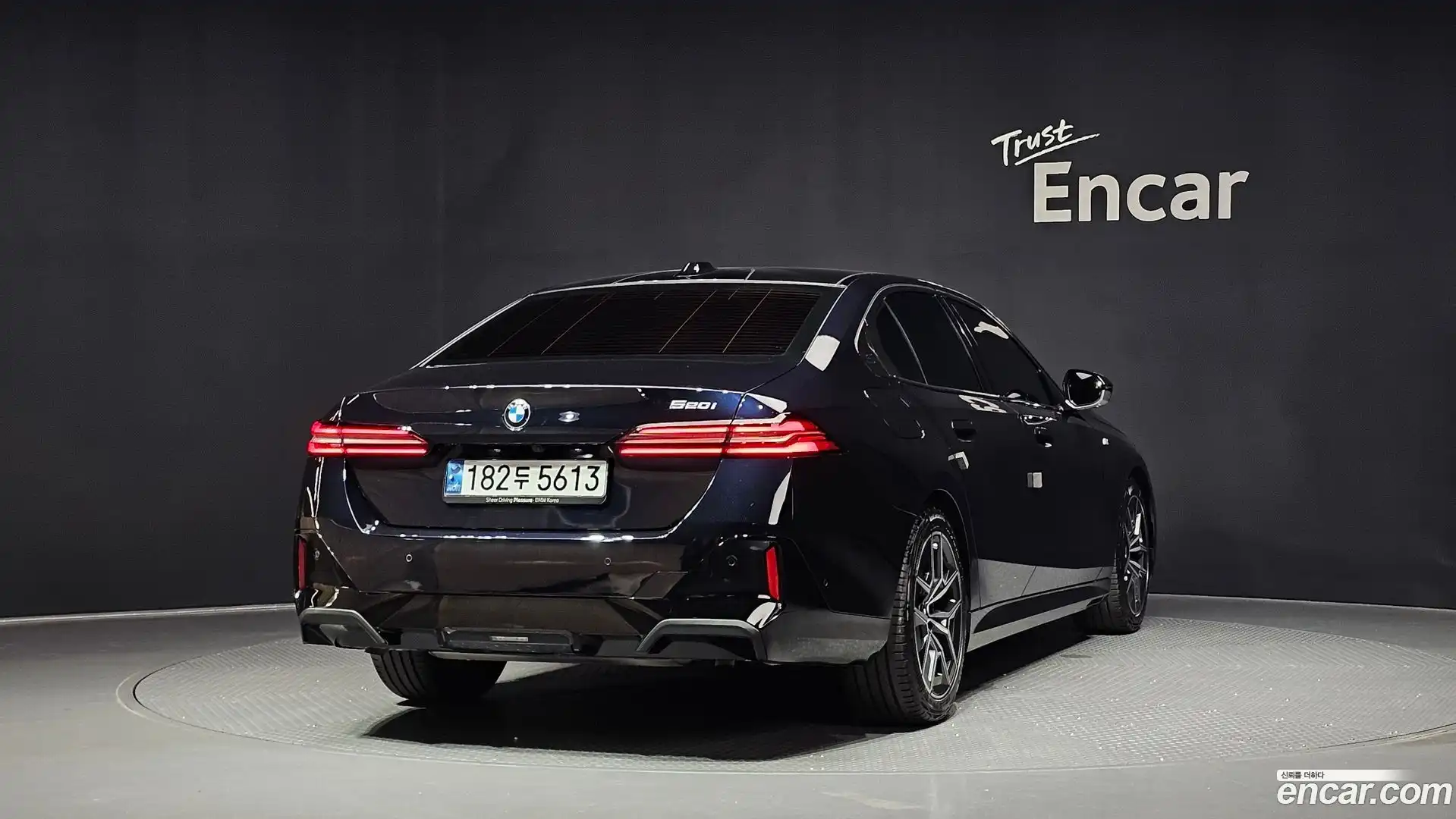 5-Series BMW 2024.2-OUTER-002