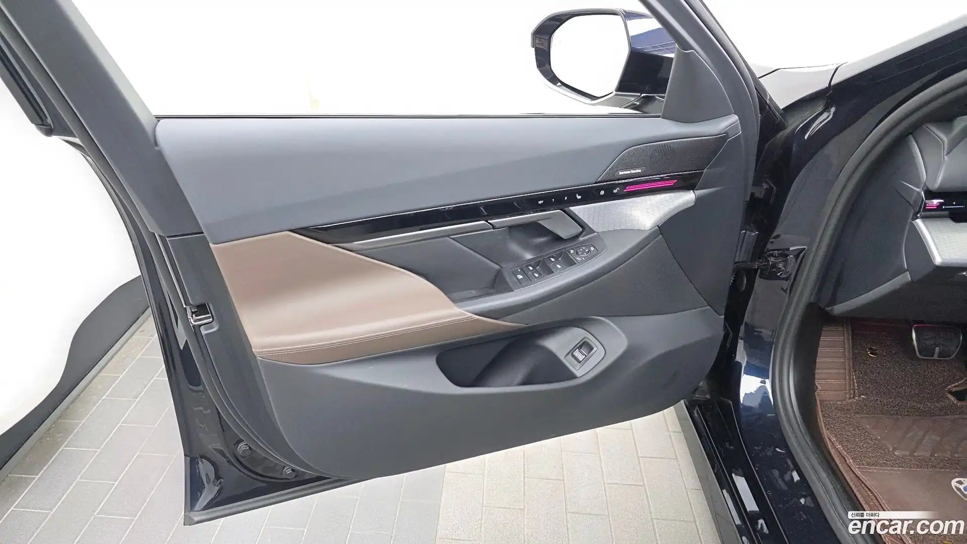 5-Series BMW 2024.2-INNER-034