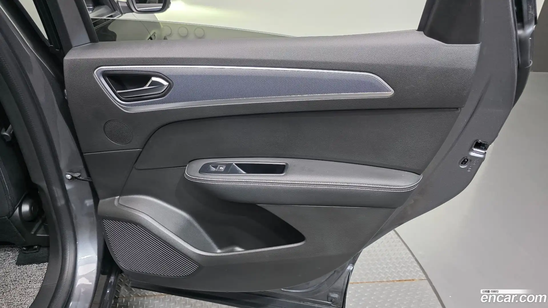 XM3 Renault Korea 2022.7-INNER-035