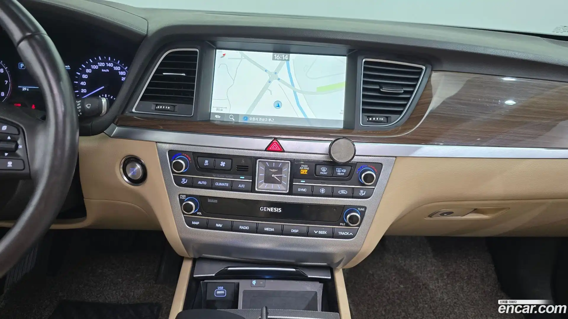 G80 Genesis 2019.2-OPTION-017