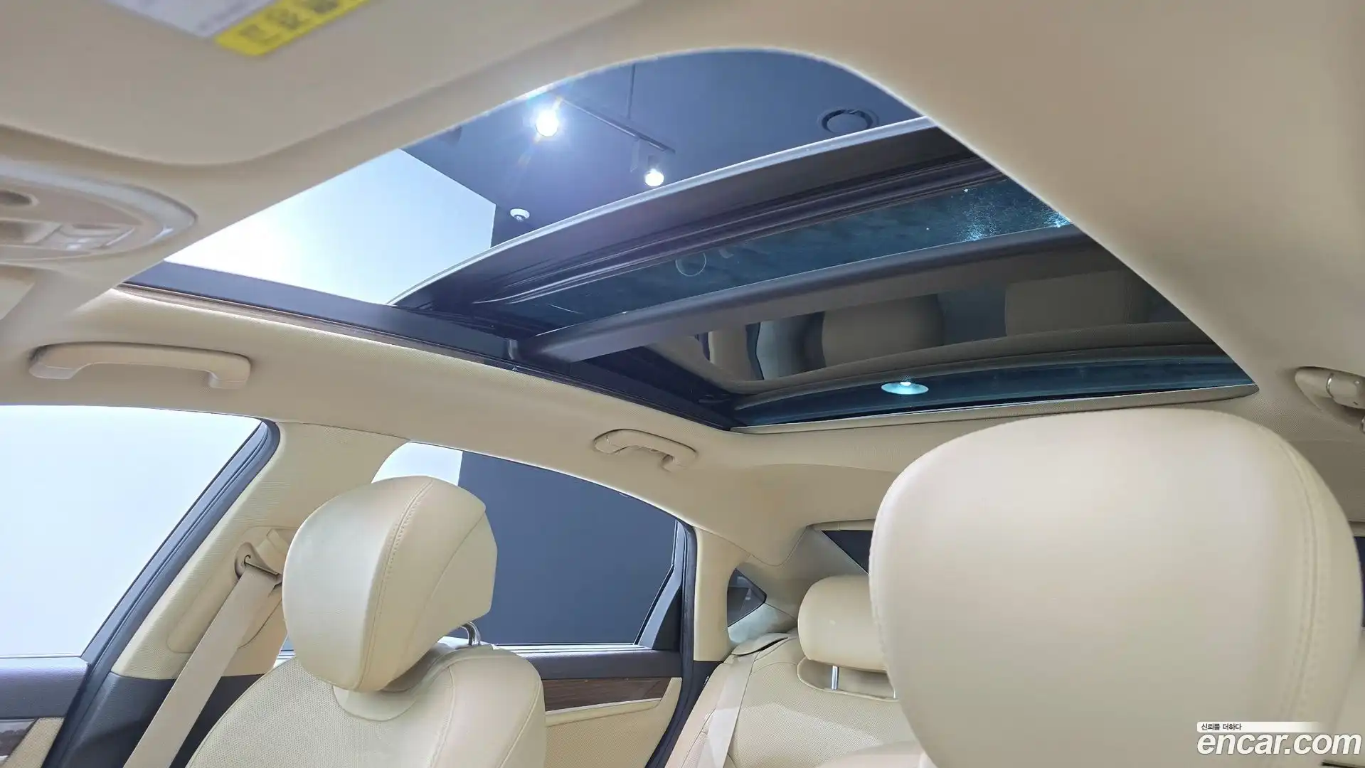 G80 Genesis 2019.2-OPTION-021