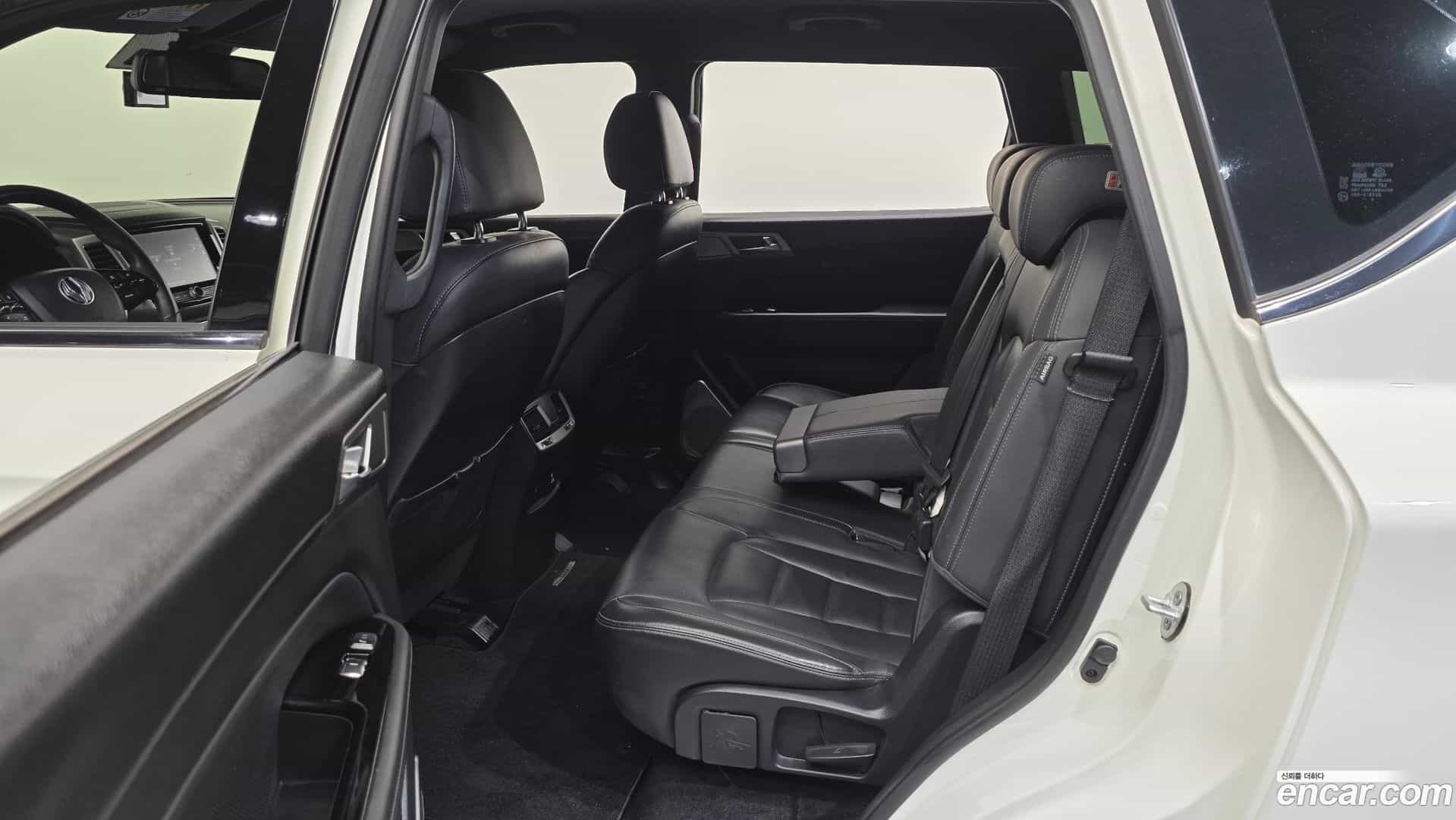 Rexton KG Mobility 2018.7-OPTION-016