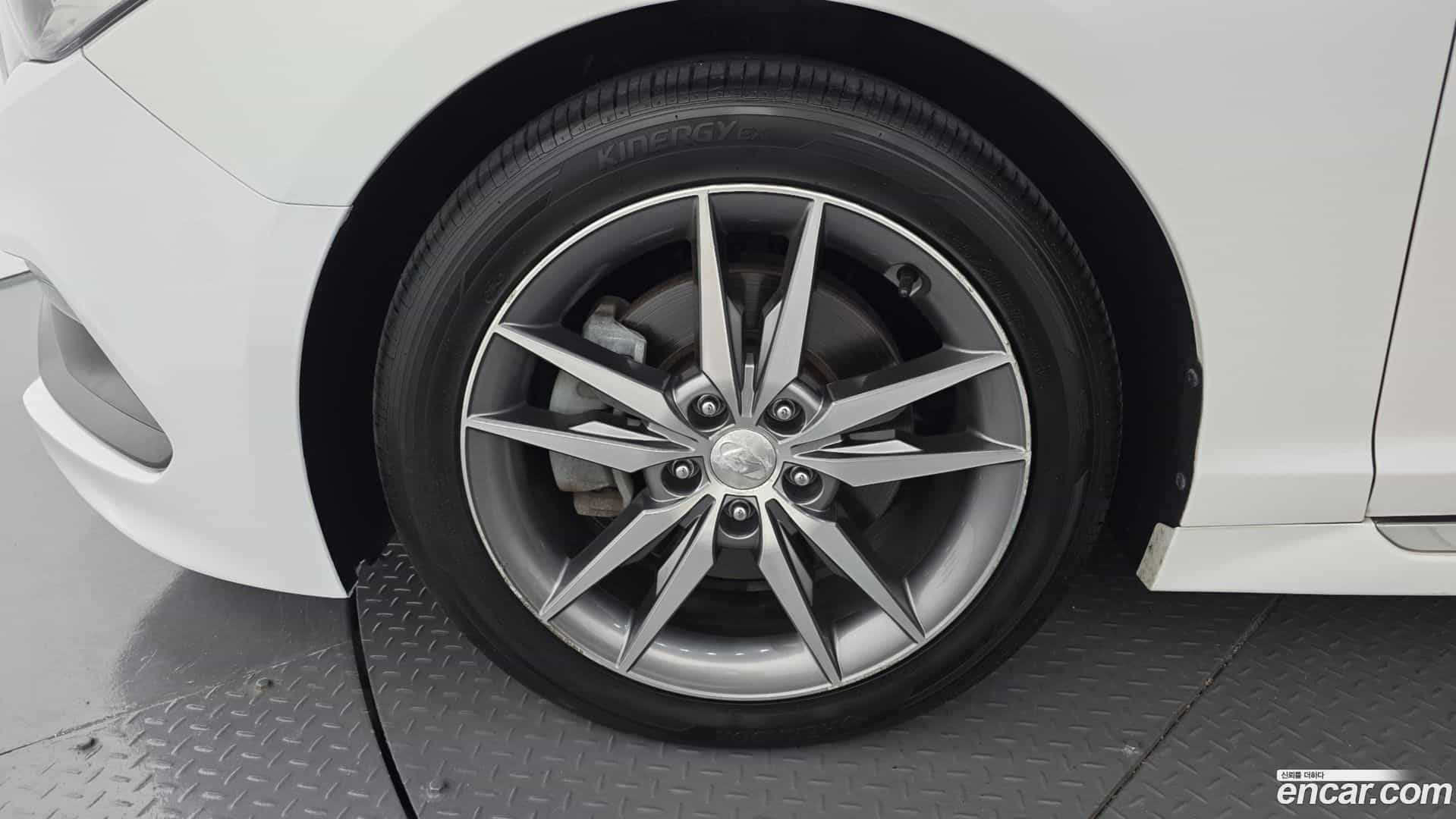 Sonata Hyundai 2015.9-OUTER-005