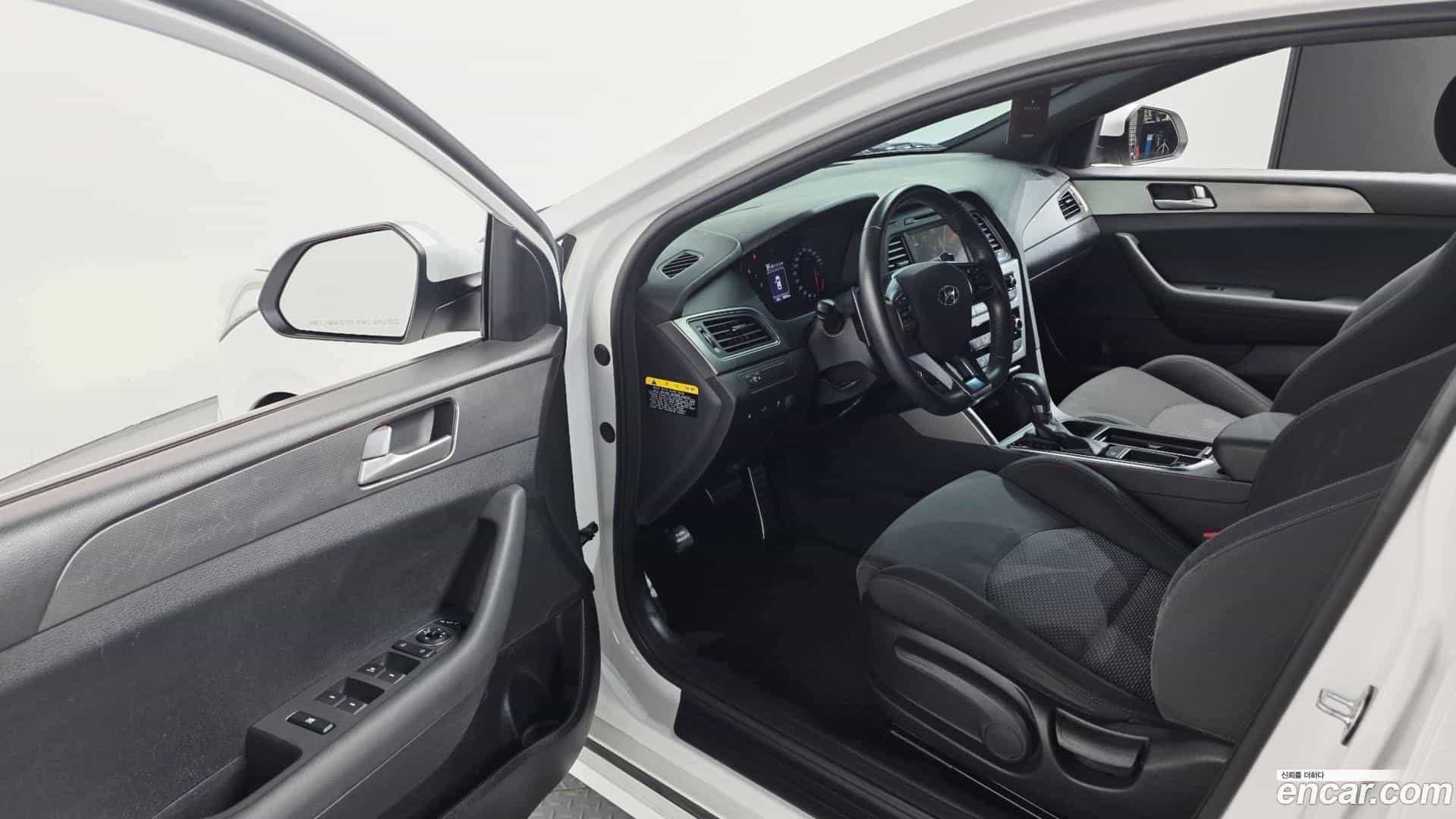 Sonata Hyundai 2015.9-OPTION-015
