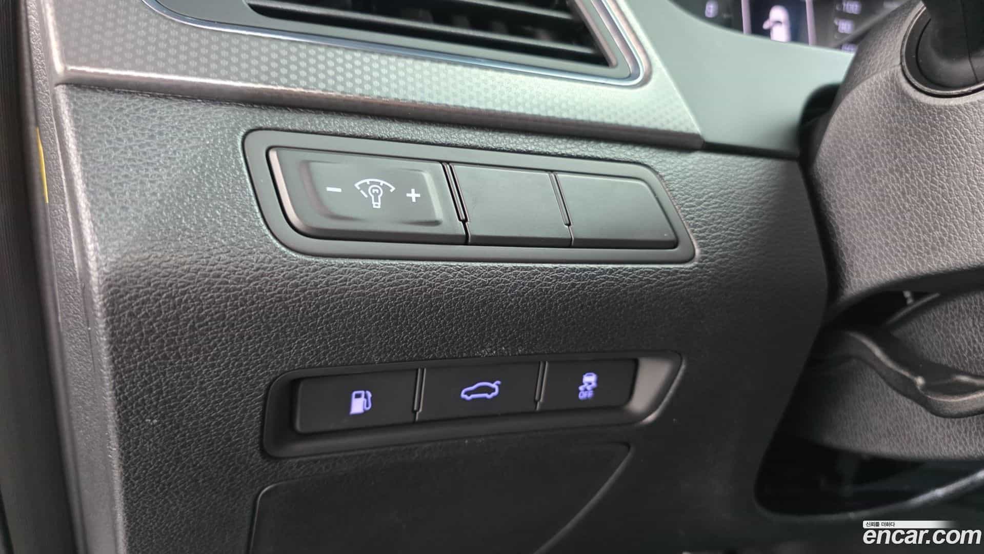 Sonata Hyundai 2015.9-OPTION-017