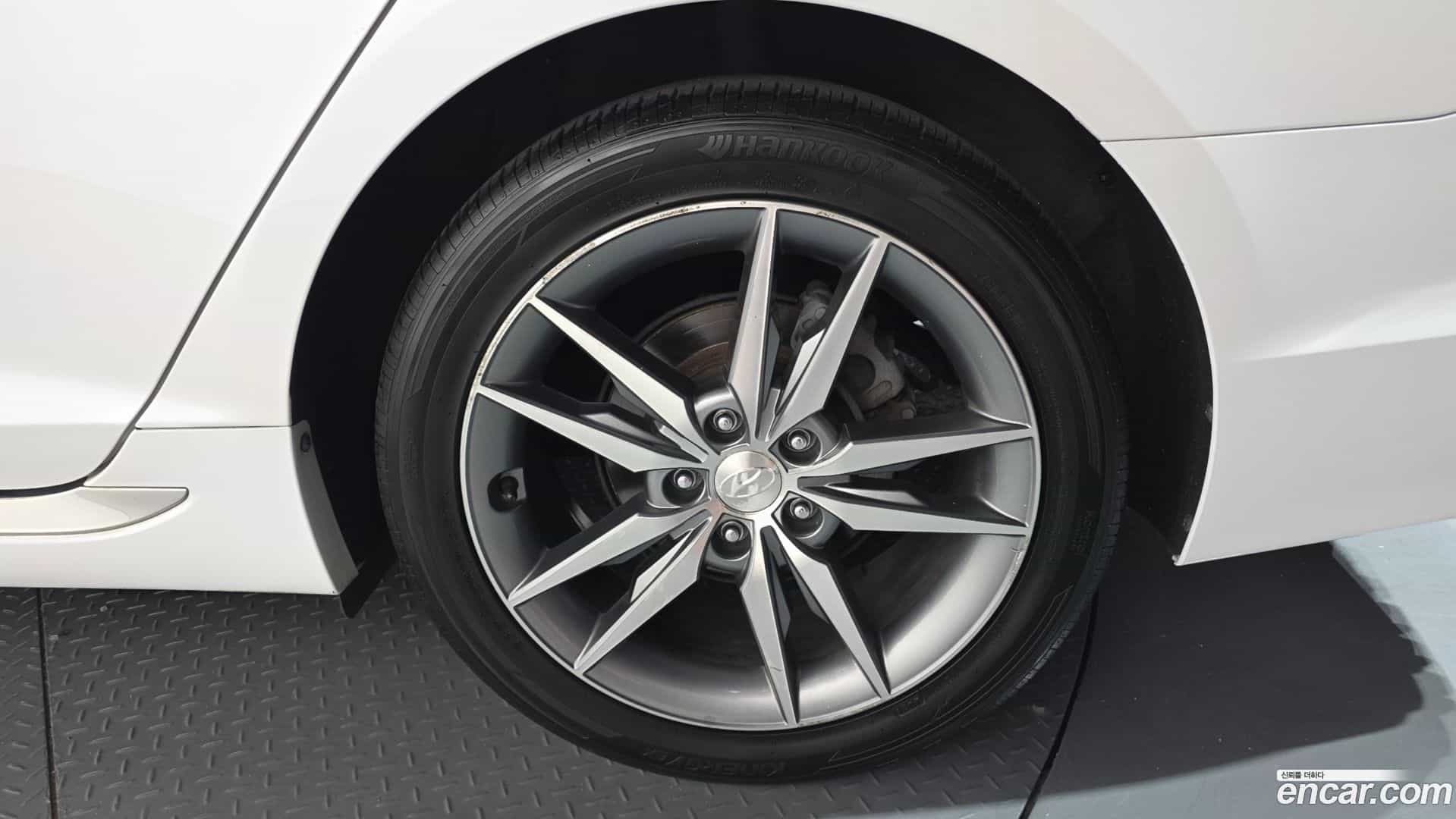 Sonata Hyundai 2015.9-OUTER-031