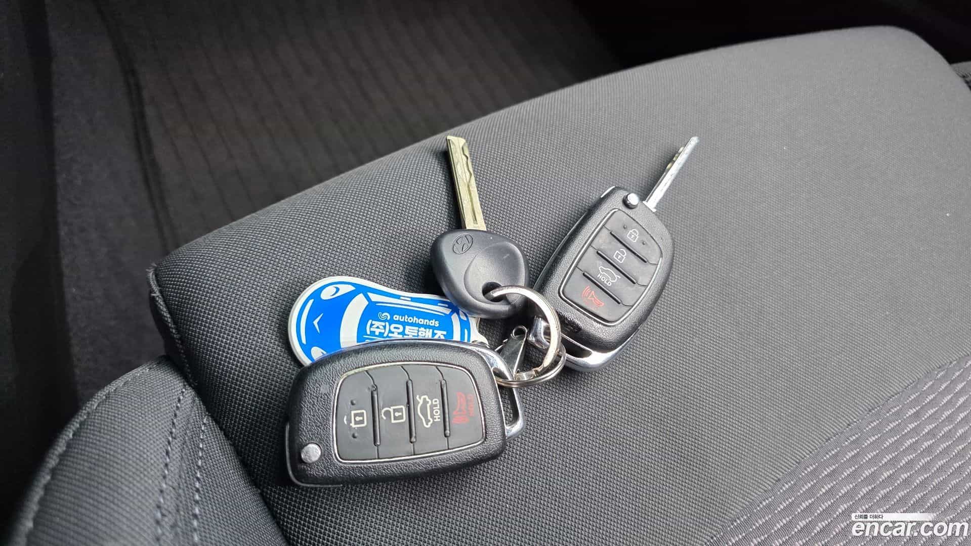Sonata Hyundai 2015.9-OPTION-040