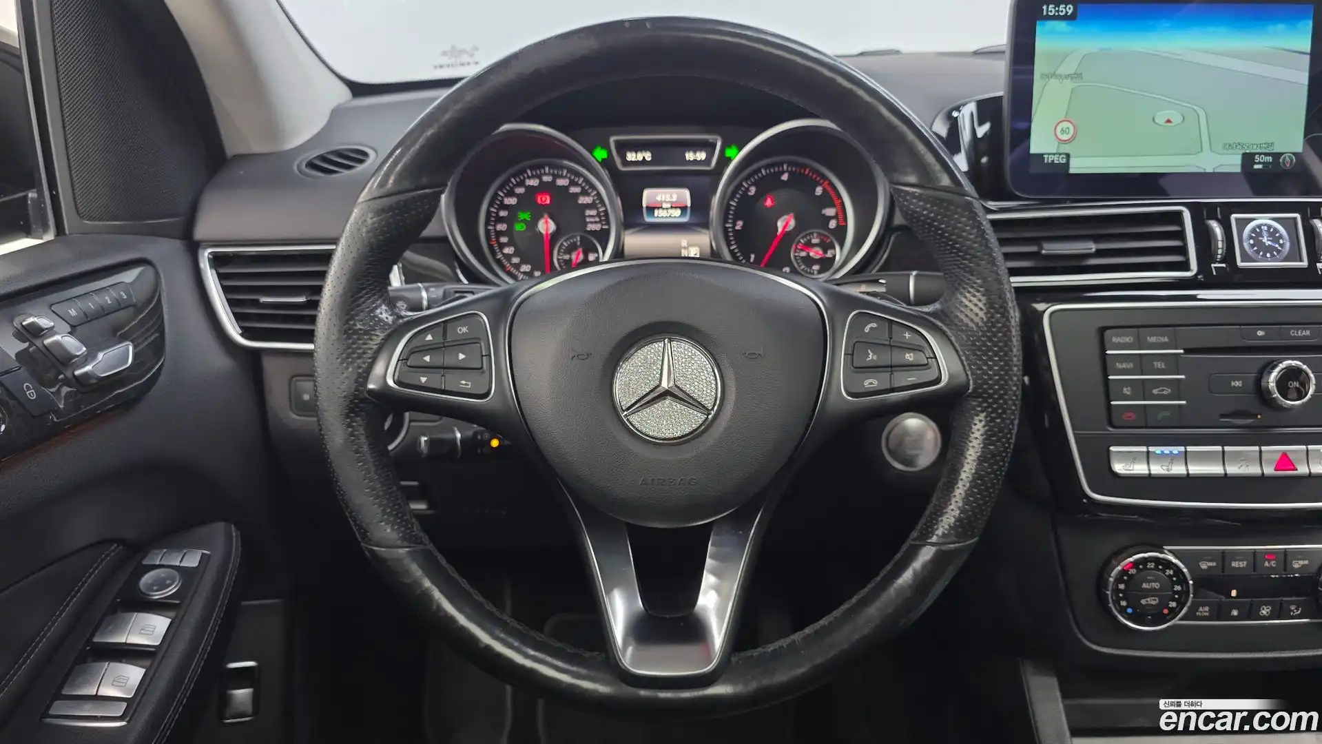GLE-Class Mercedes-Benz 2016.4-OPTION-019