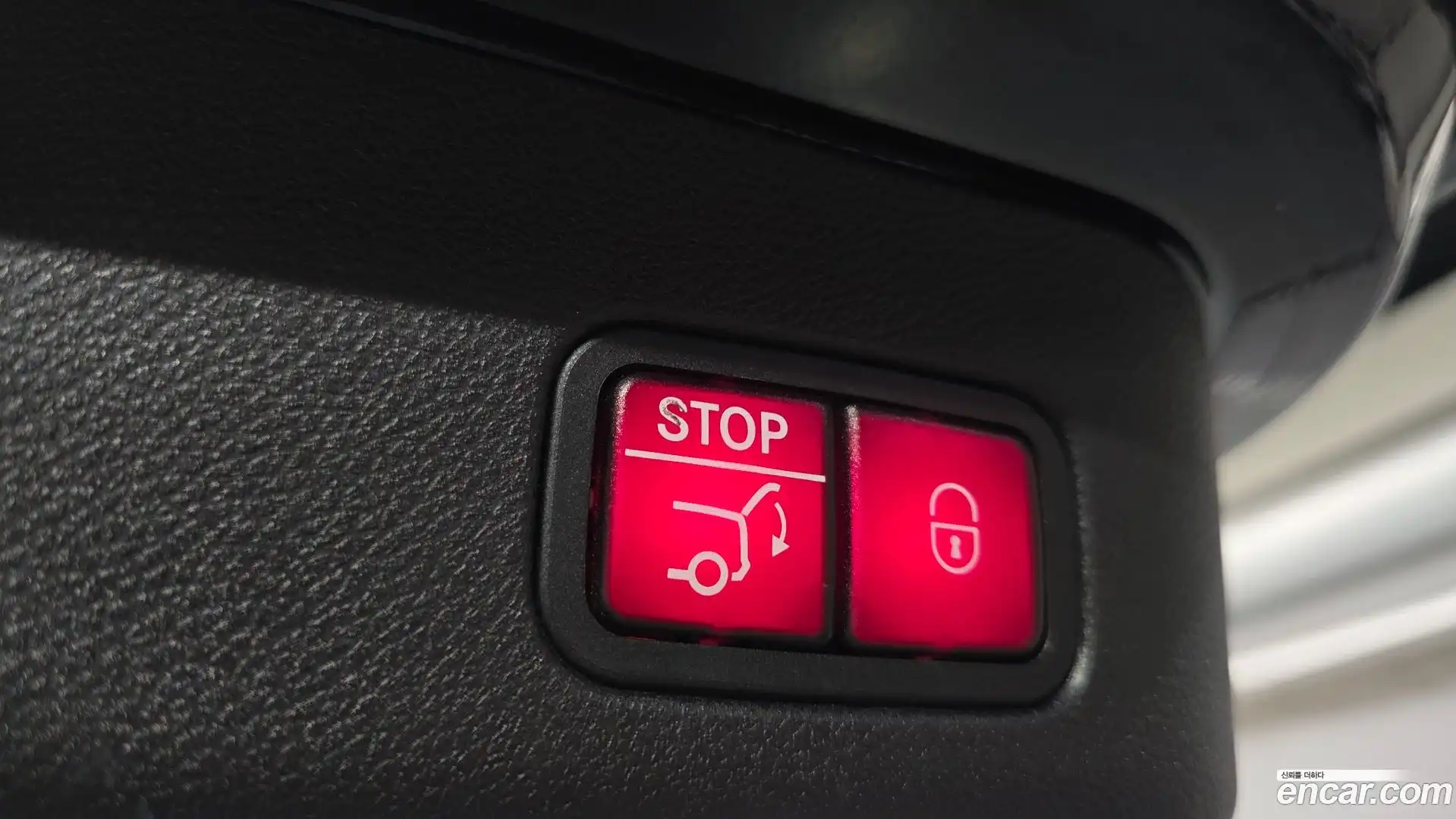 GLE-Class Mercedes-Benz 2016.4-OPTION-045