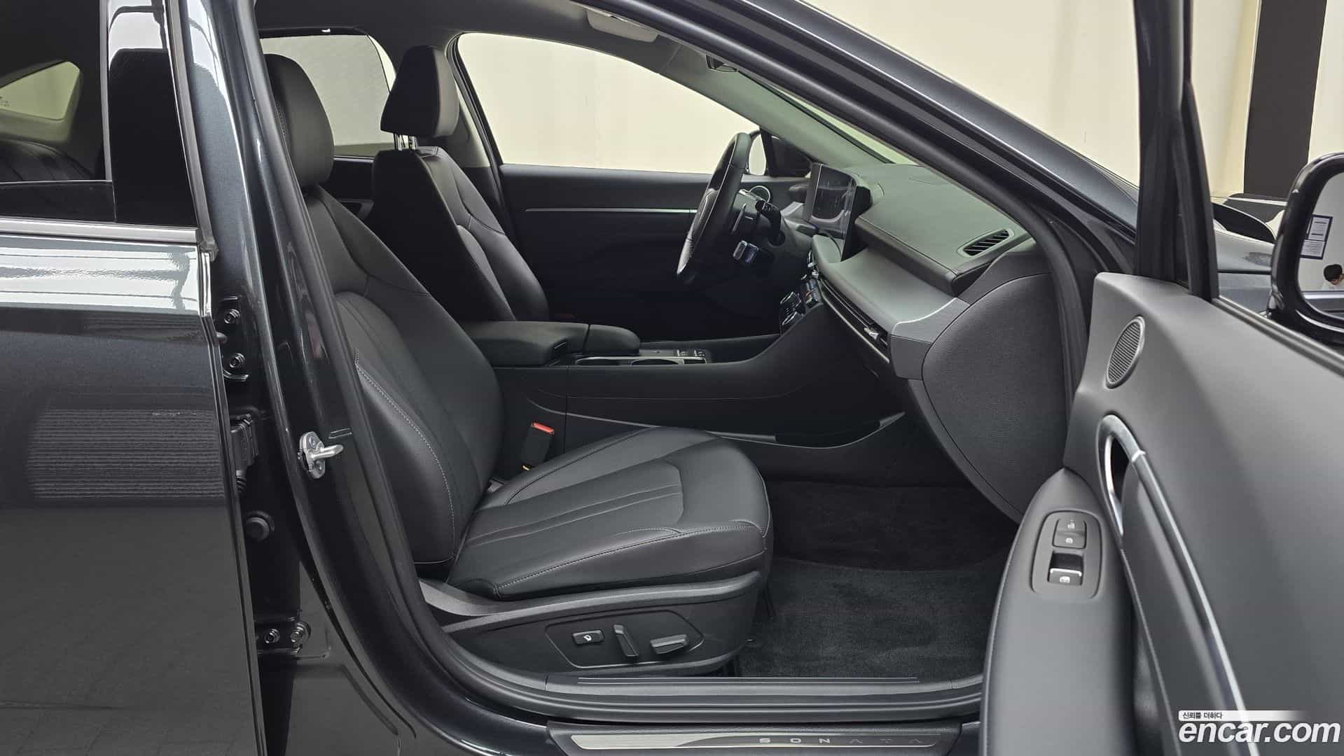 Sonata Hyundai 2025.8-INNER-036