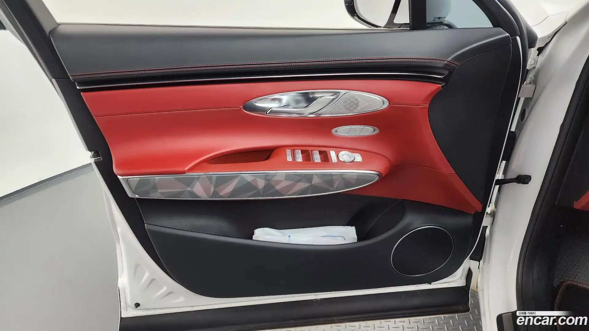 GV70 Genesis 2022.0-INNER-034