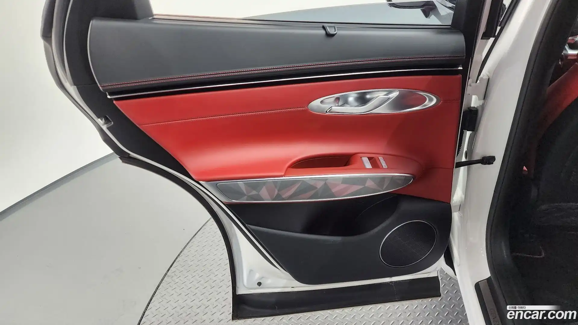 GV70 Genesis 2022.0-INNER-035