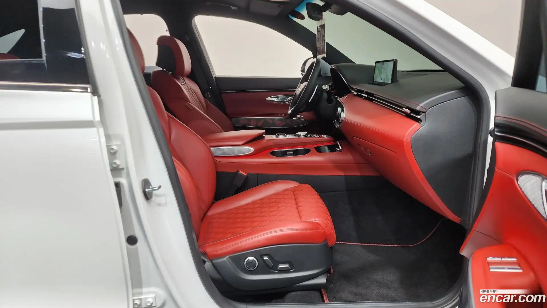 GV70 Genesis 2022.0-INNER-036