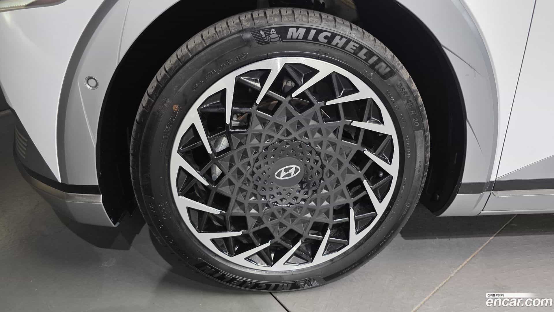 Ioniq5 Hyundai 2024.2-OUTER-005