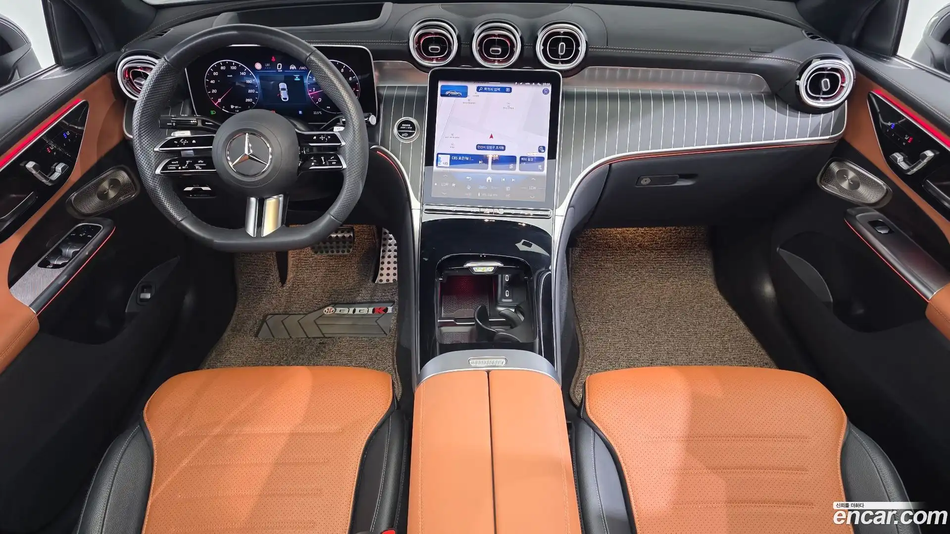 GLC-Class Mercedes-Benz 2025.2-INNER-007