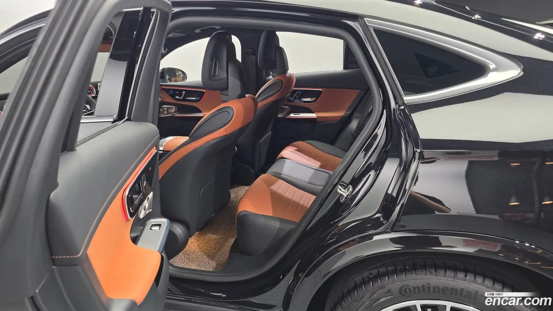 GLC-Class Mercedes-Benz 2025.2-OPTION-015