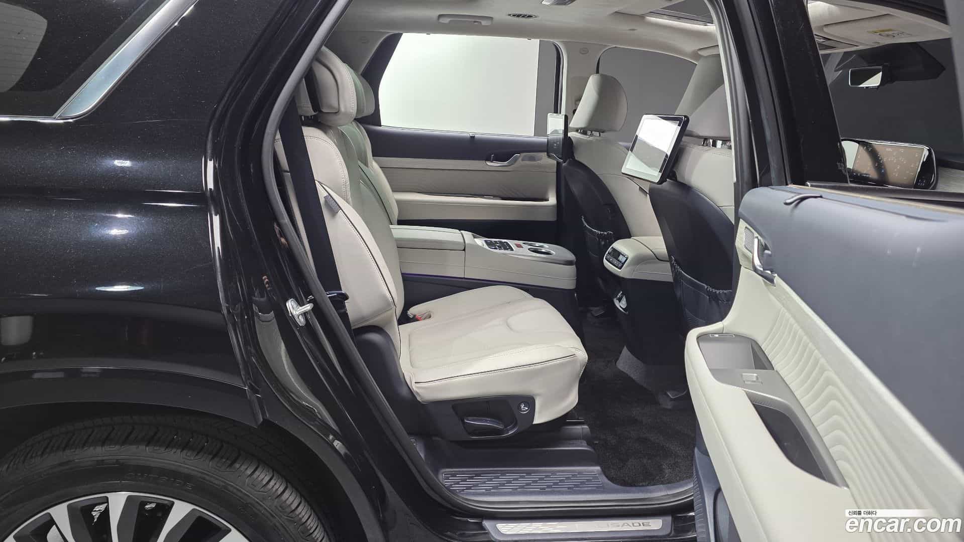 Palisade Hyundai 2023.3-OPTION-015