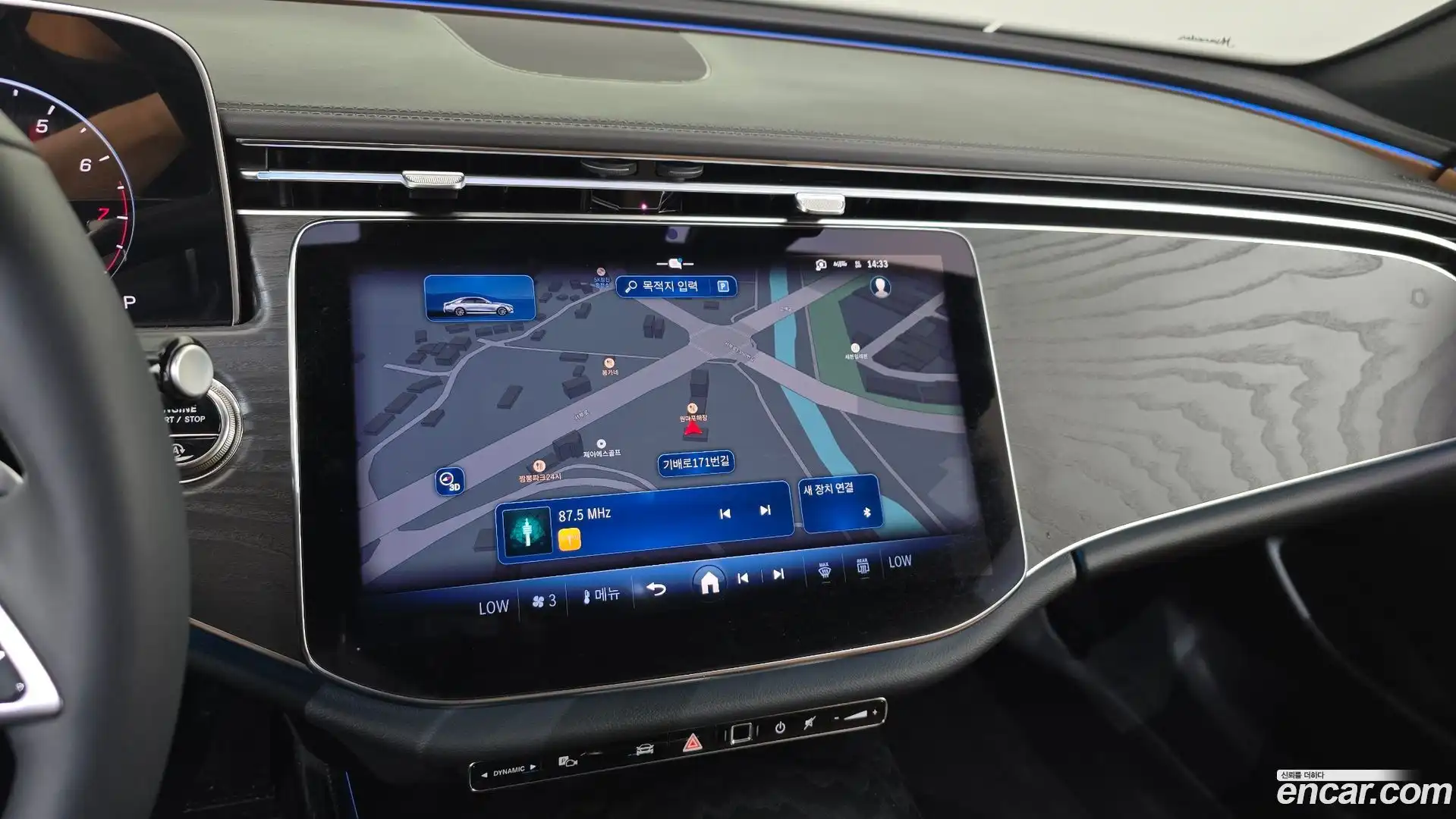 E-Class Mercedes-Benz 2025.7-OPTION-016