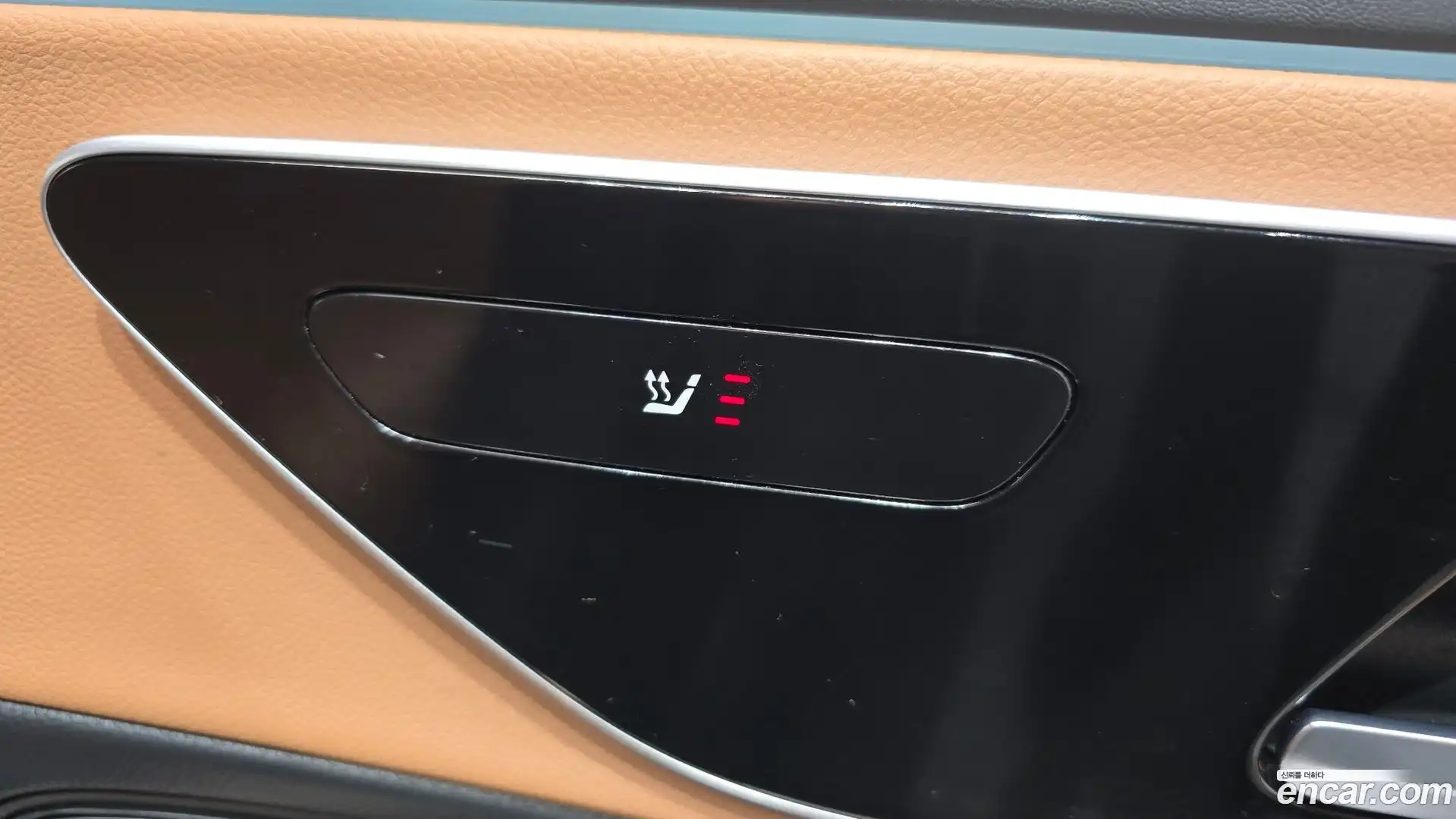 E-Class Mercedes-Benz 2025.7-OPTION-019