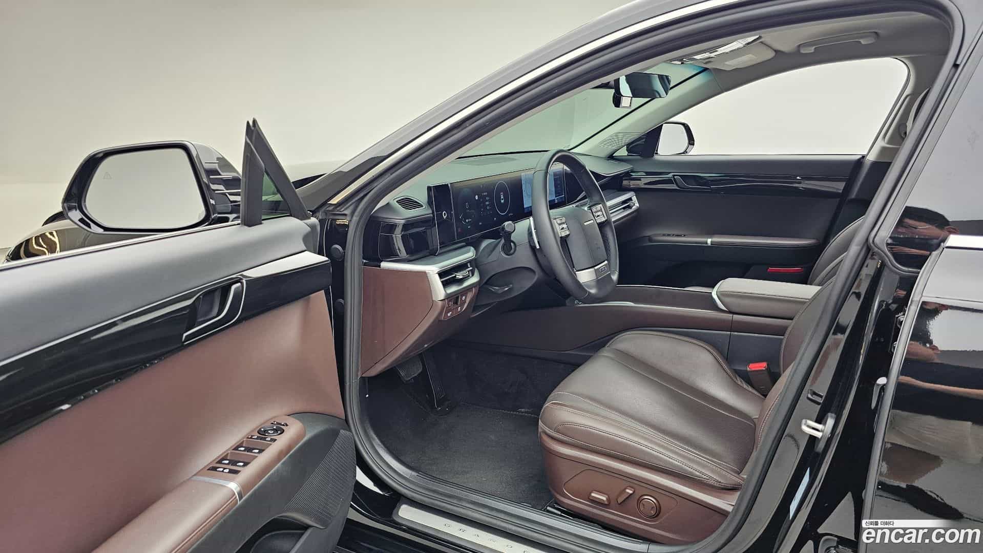 Grandeur Hyundai 2023.7-INNER-010