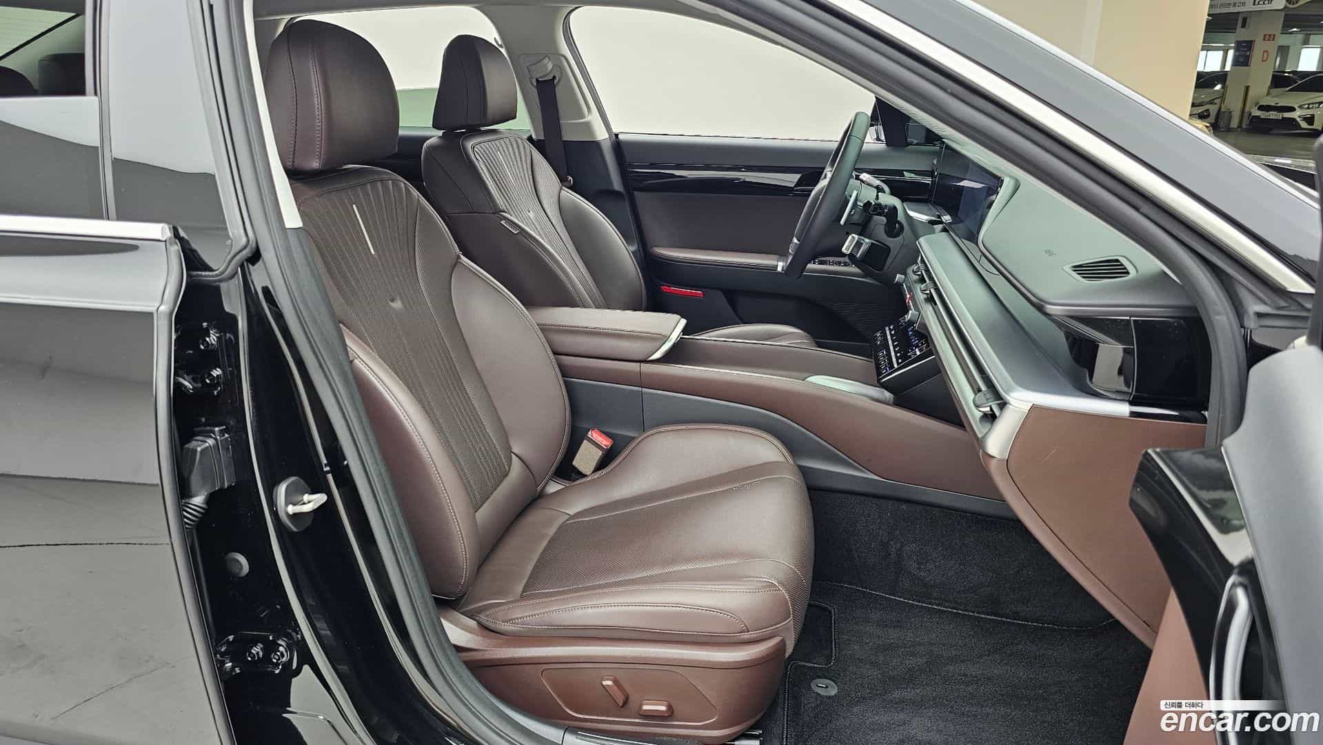 Grandeur Hyundai 2023.7-OPTION-015