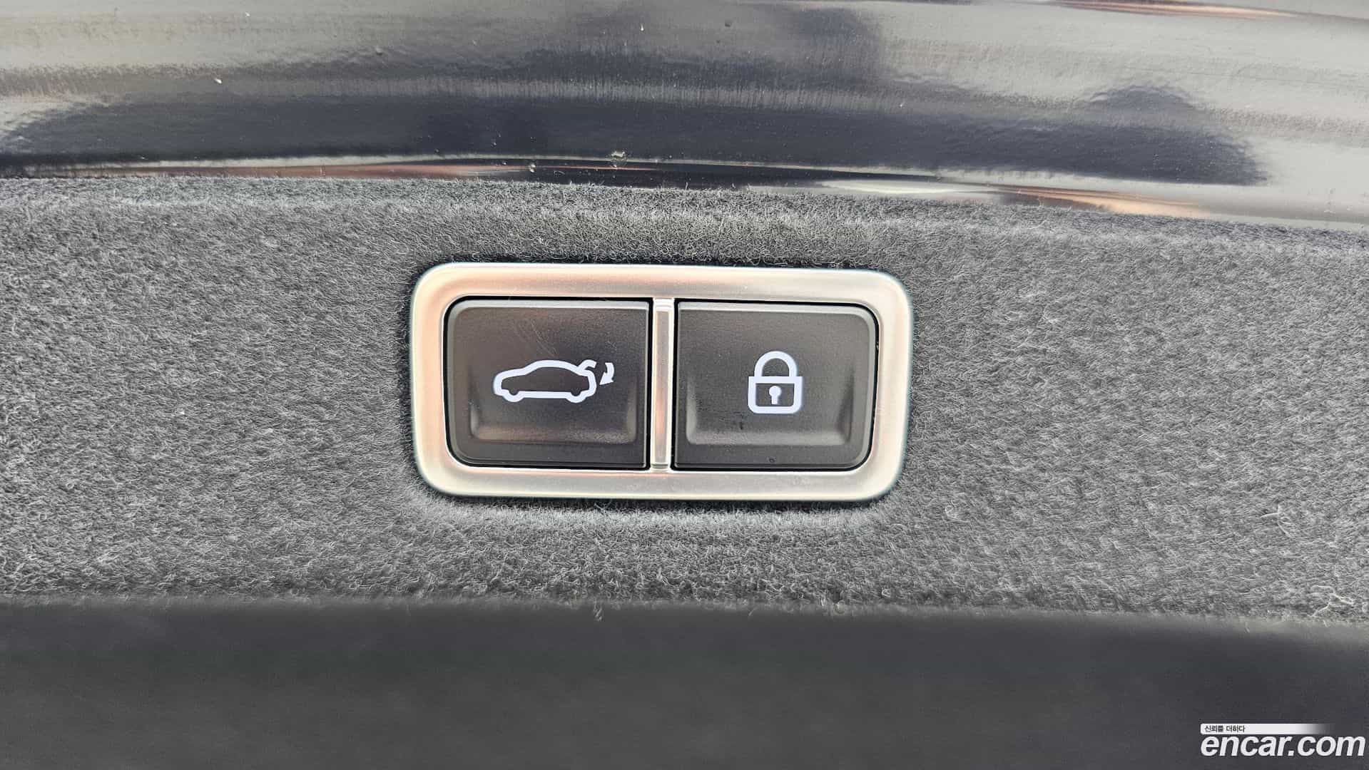 Grandeur Hyundai 2023.7-OPTION-024